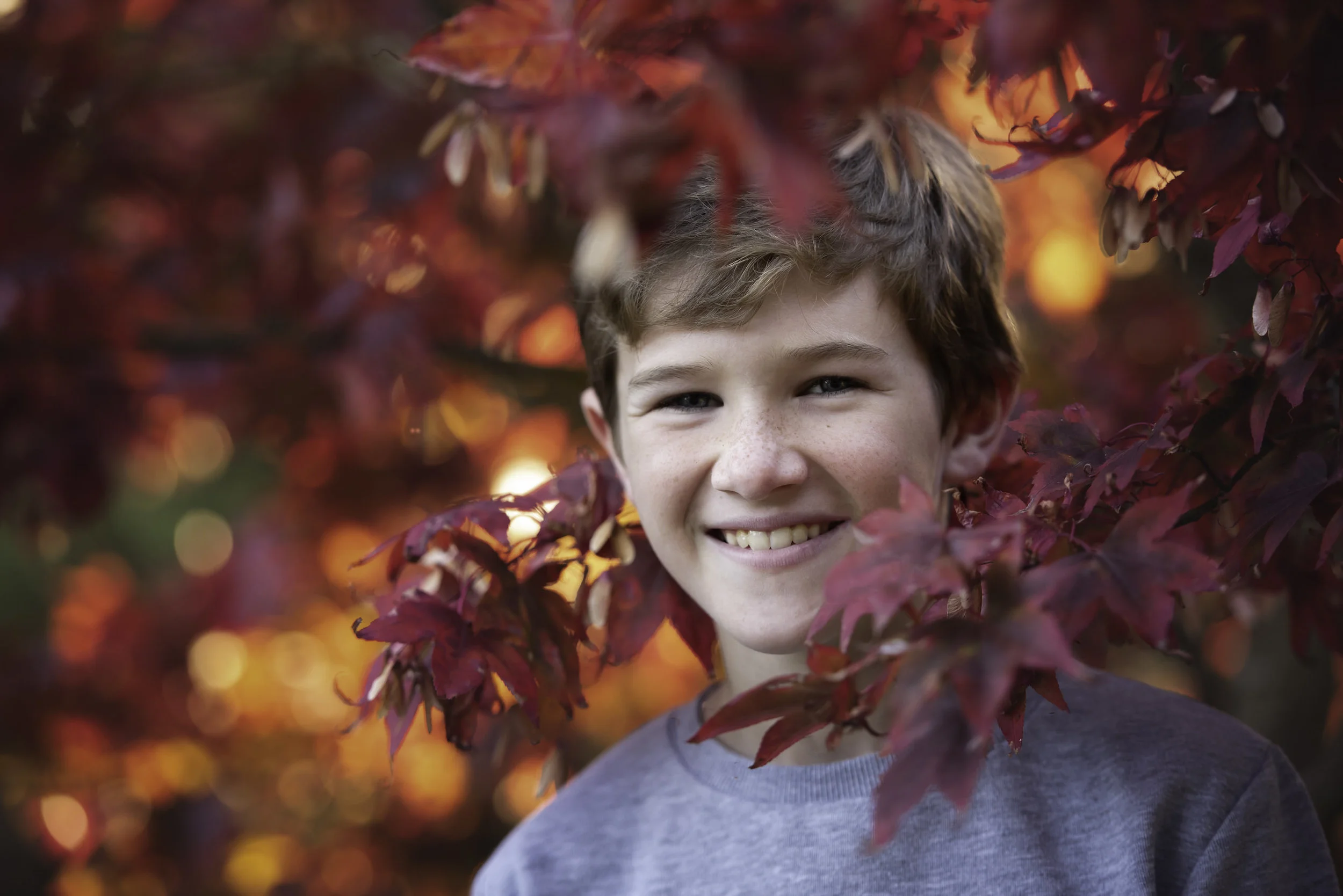 Jersey photographer: boy at Samares Manor in autumn