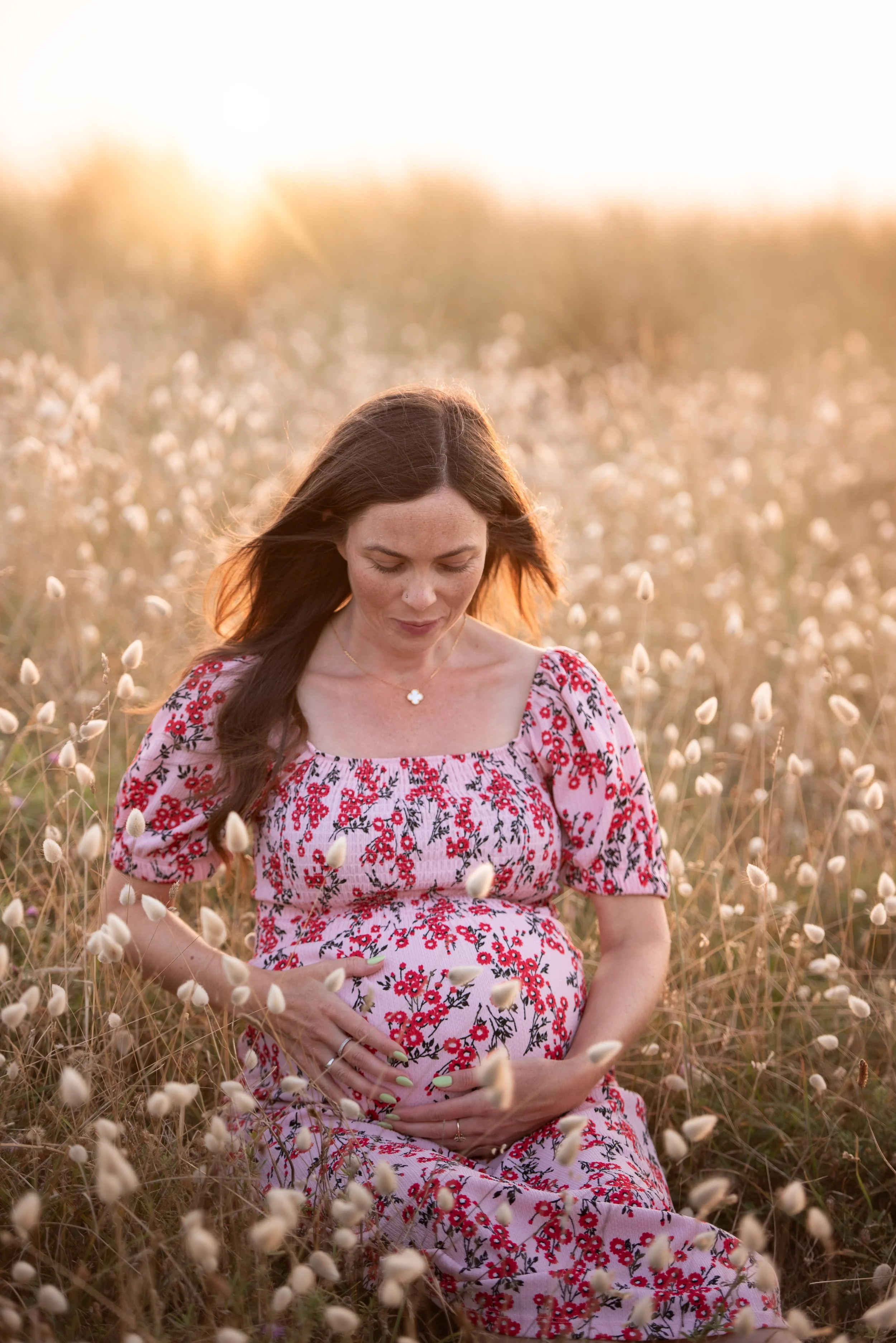 Jersey photographer: a sunset maternity photoshoot