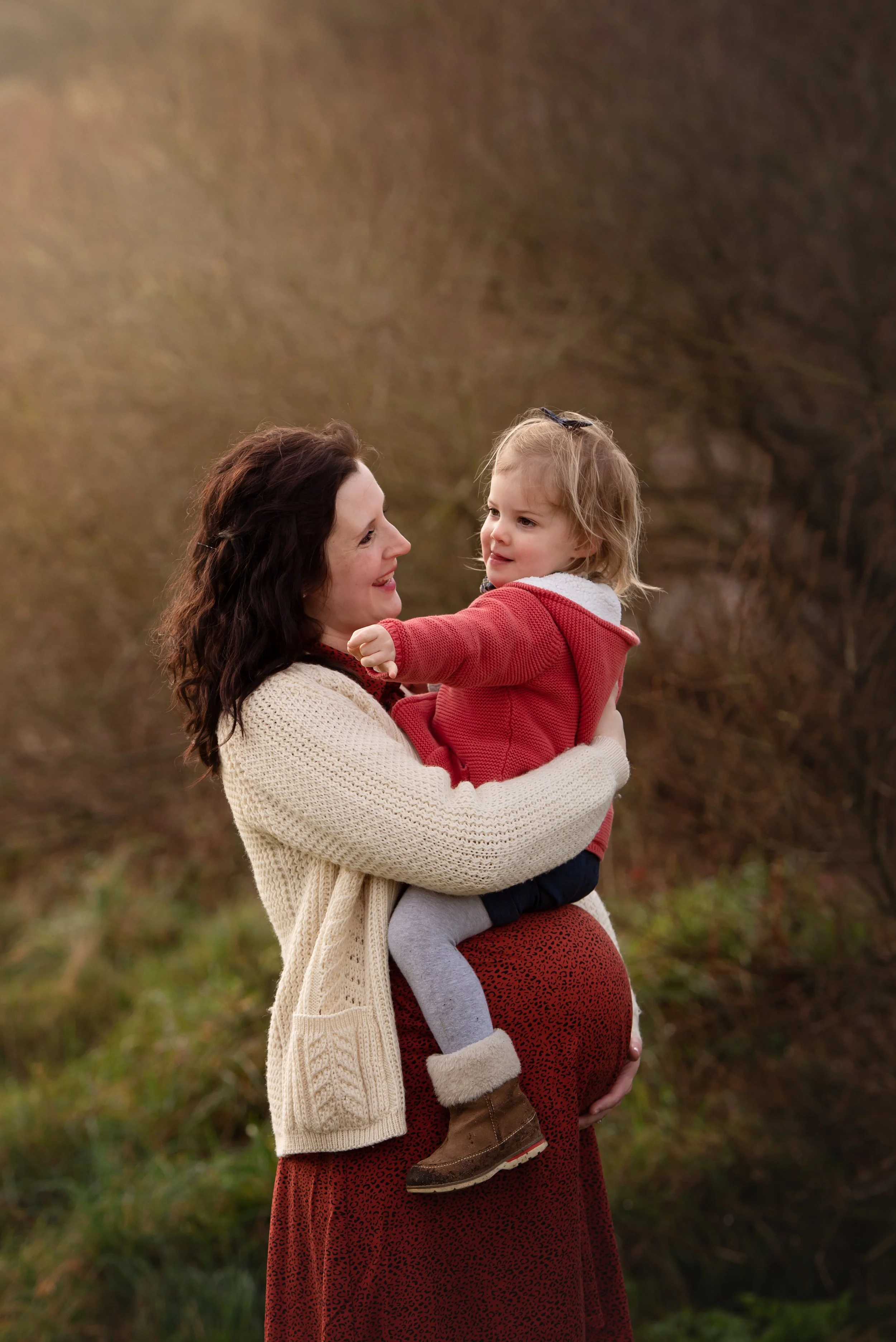 Jersey photographer - maternity session with siblings