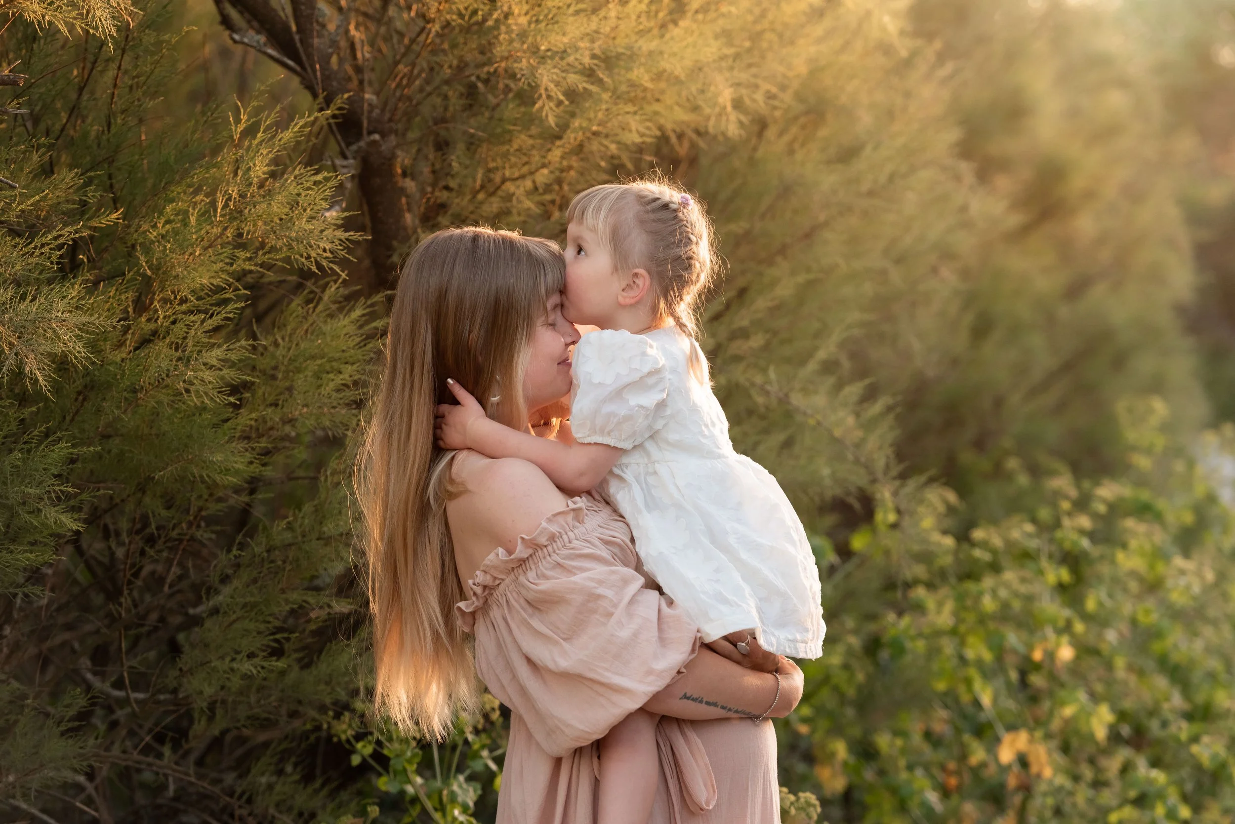 Jersey photographer - daughter and mother at sunset