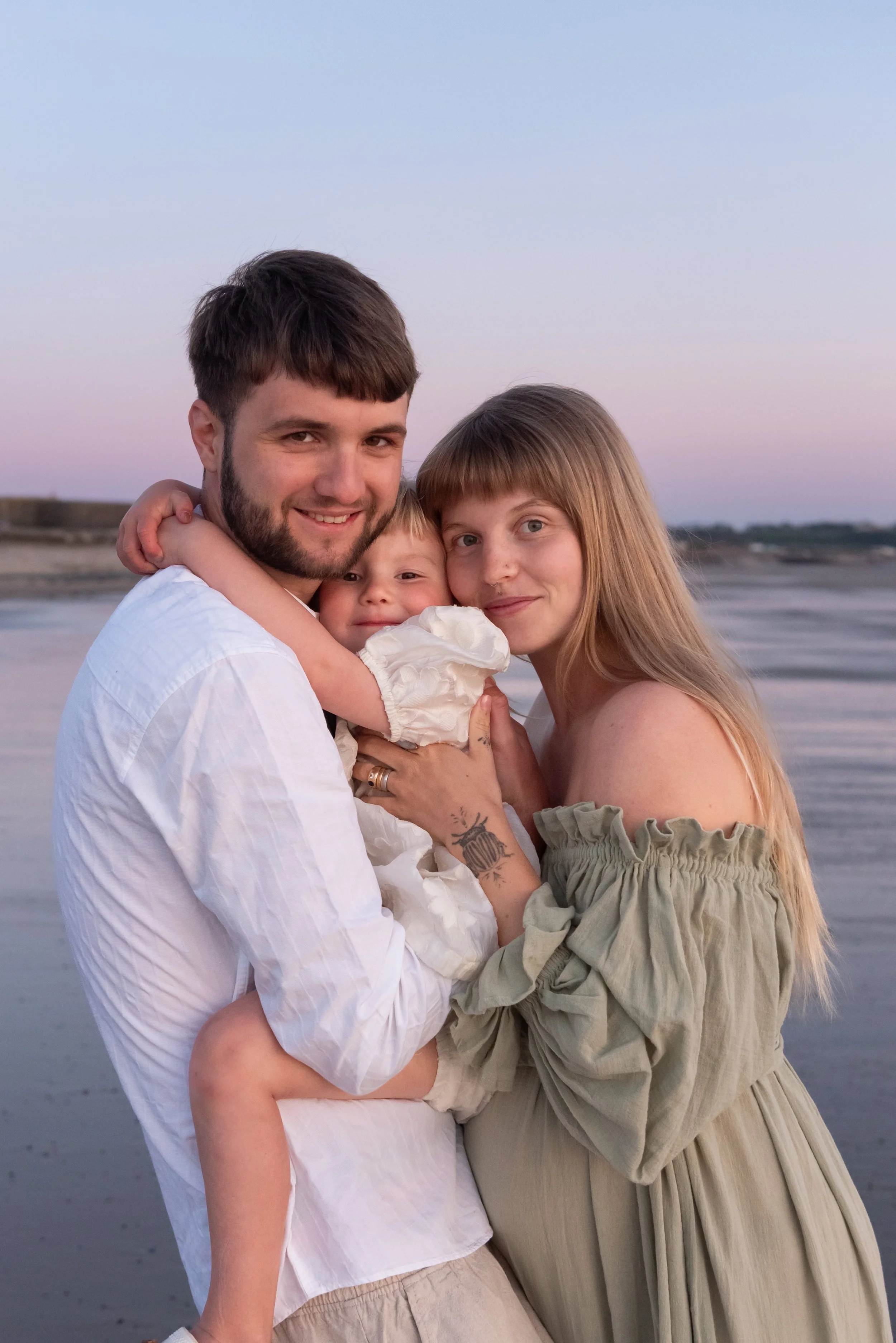 Jersey photographer - maternity family portrait