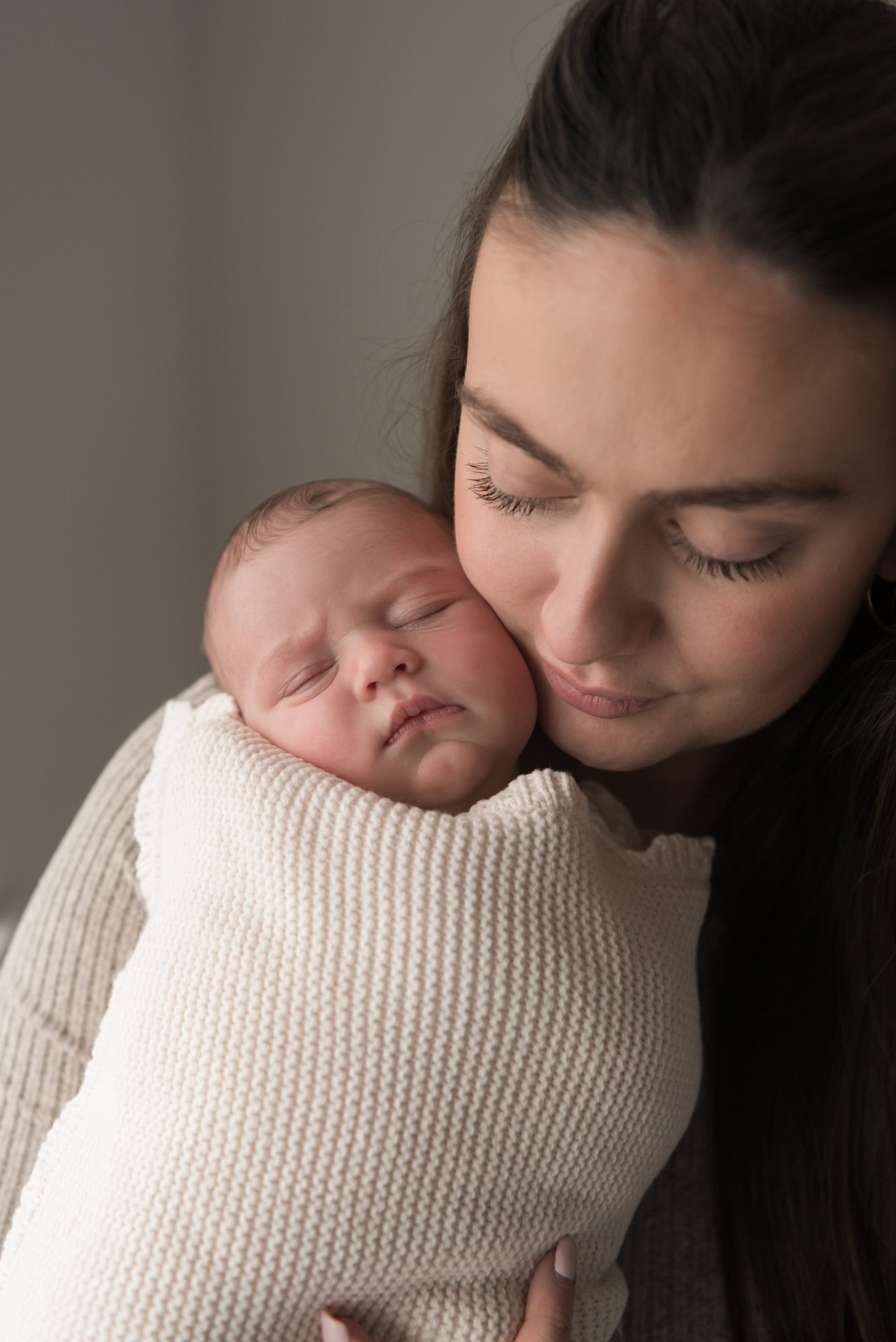 Jersey photographer - mother and newborn girl