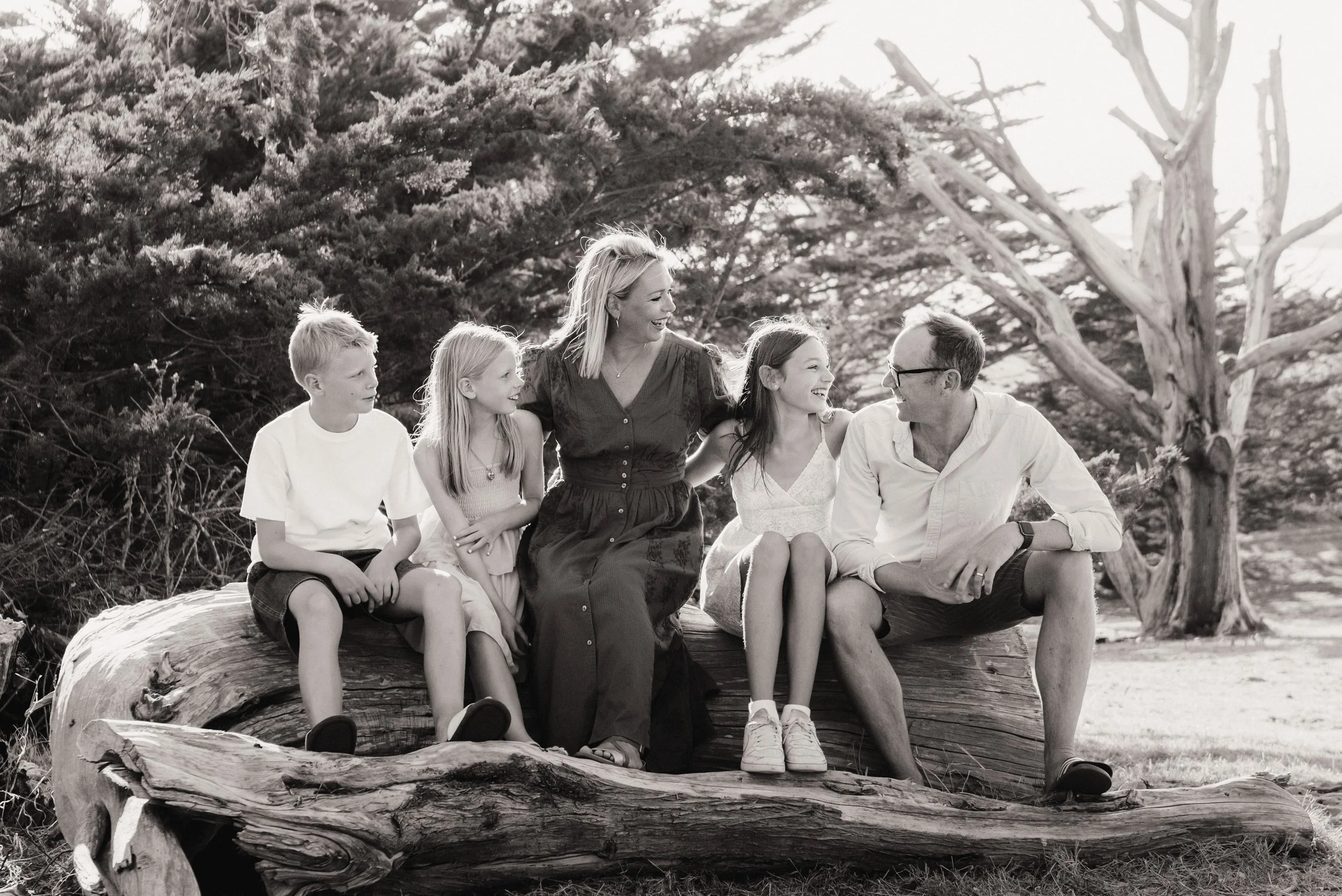 Jersey photographer - family photo at Grantez