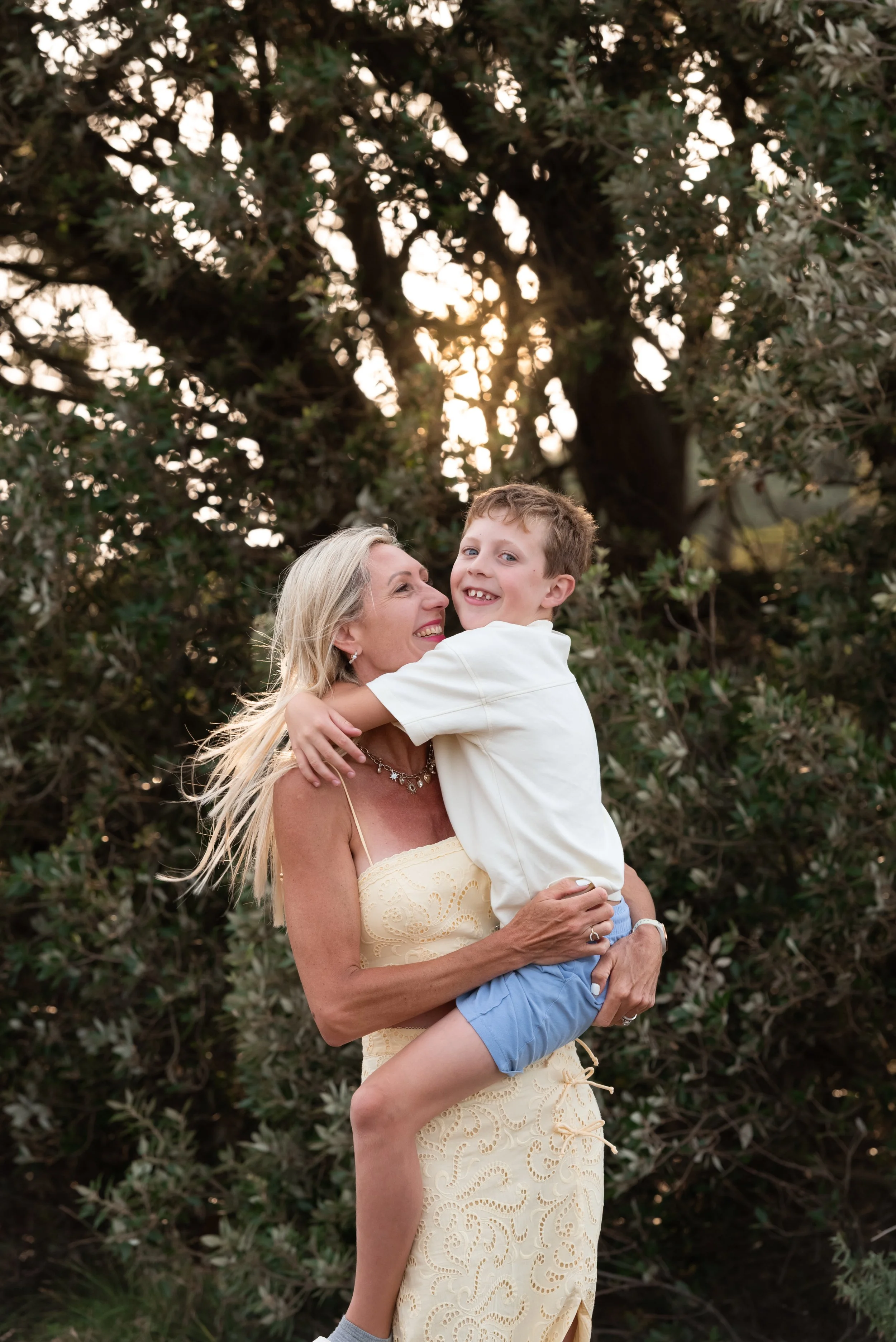 Jersey photographer - mother and son by oak tree