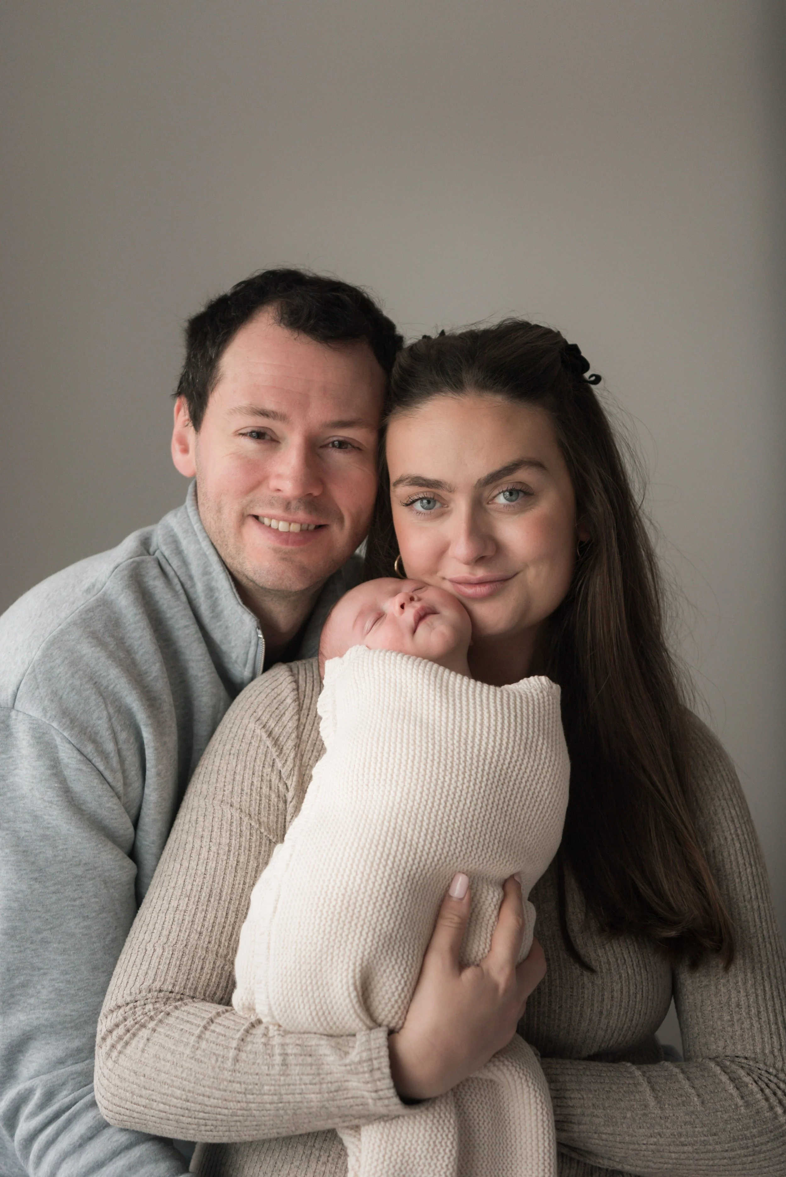 Jersey photographer - newborn girl with parents