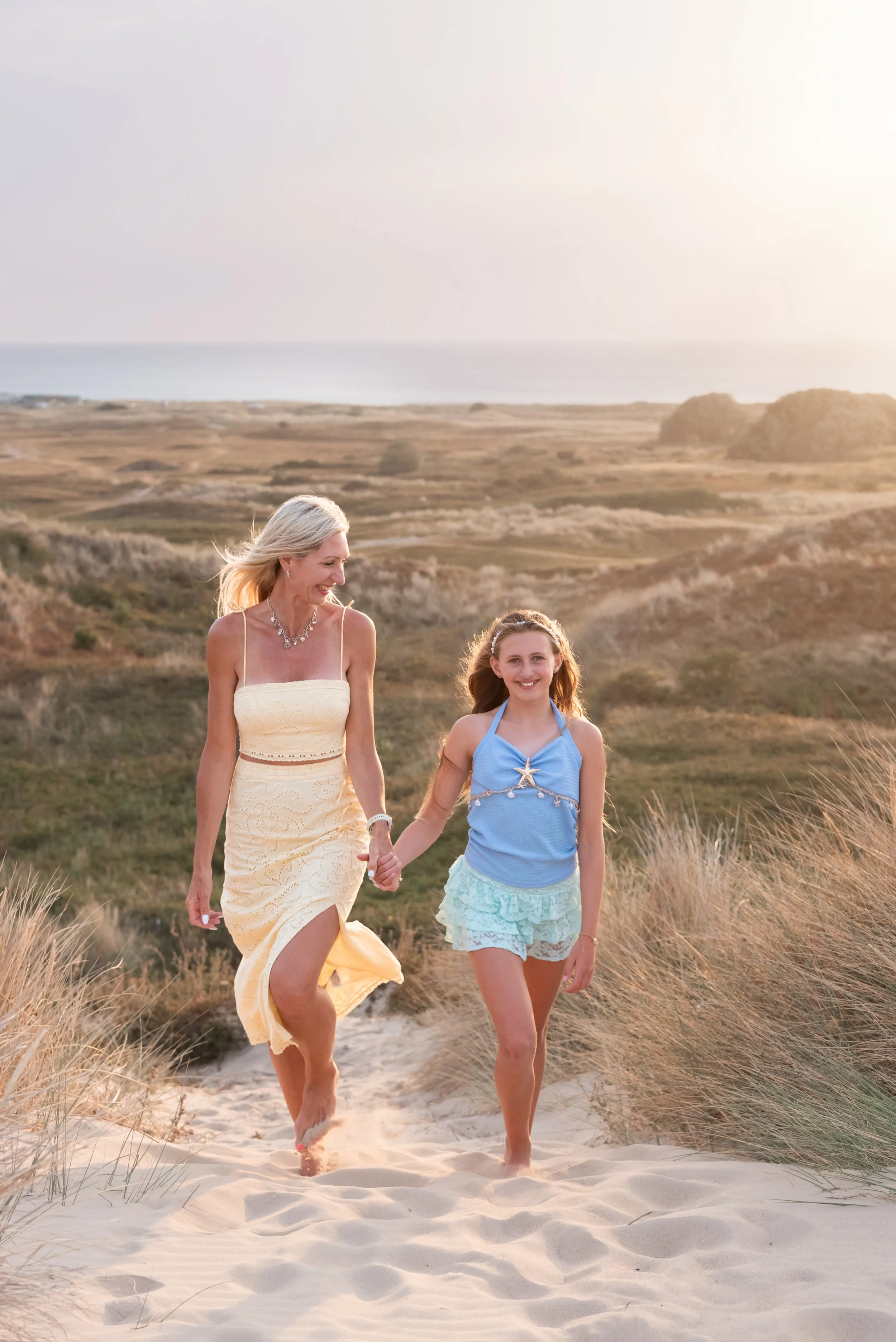 Jersey photographer - mother and daughter at St Ouens