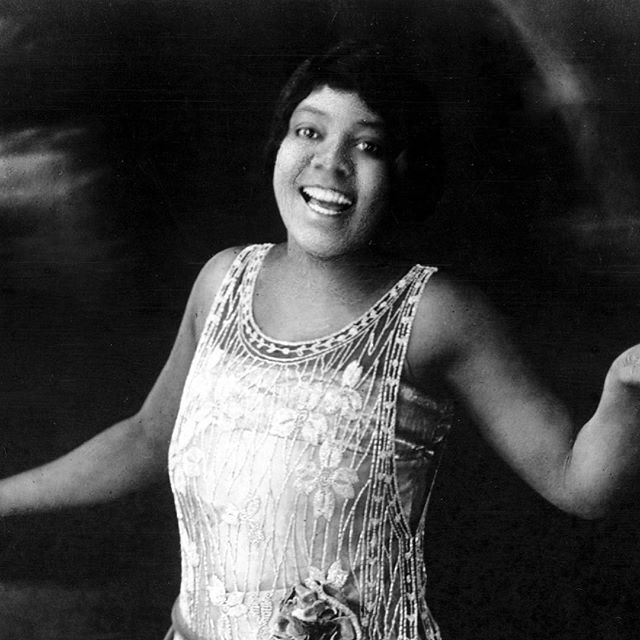 Remembering the empress of blues Bessie Smith who died 26th September 1937. Her voice and soul lives on and continues to inspire the blues generation of today. -
@bluesfoundation #blues #empress #bessiesmith #empoweringwomen