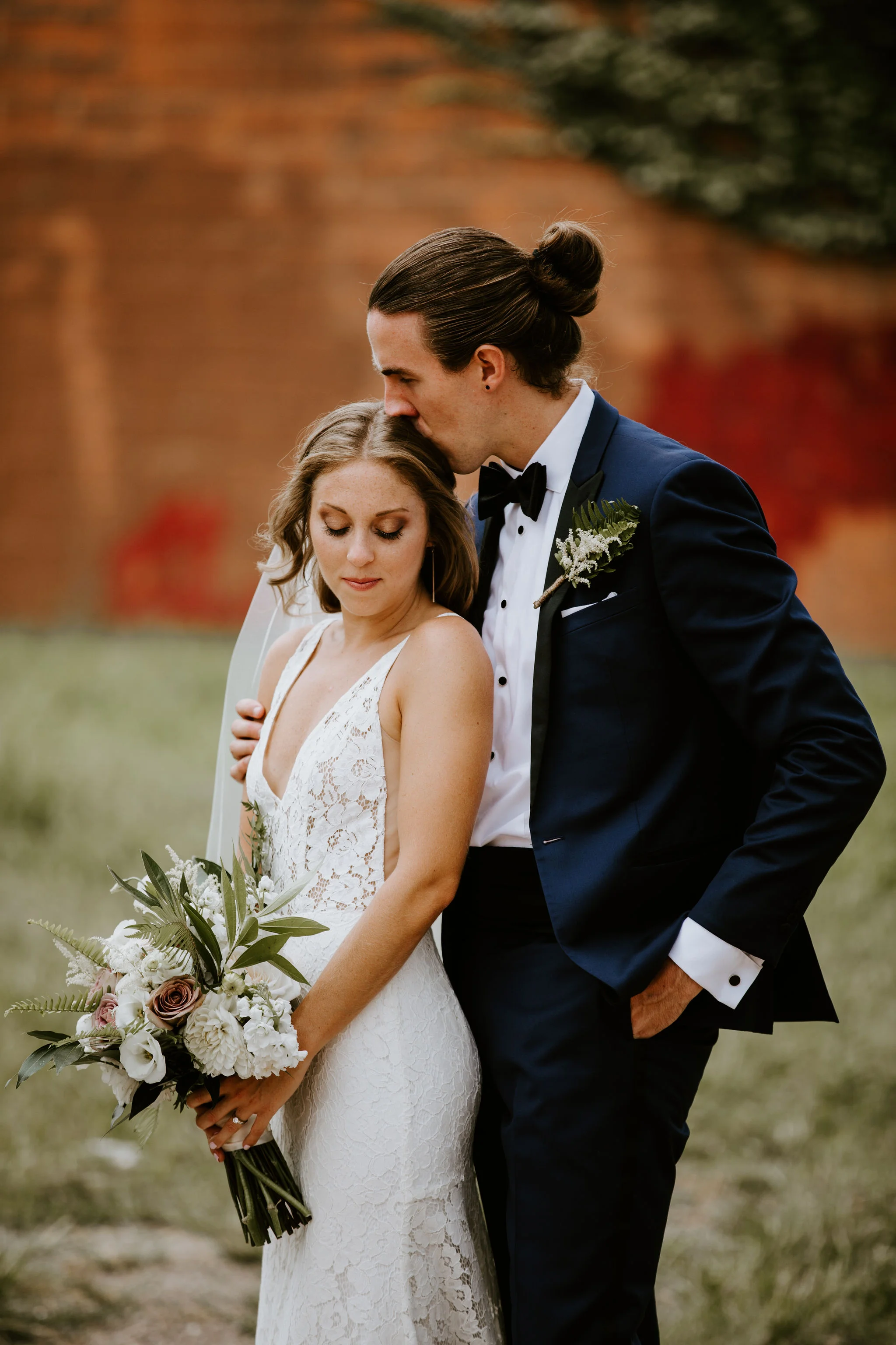 DetroitIndustrialWedding_Geoff&LyndsiPhotography_Alex&Jen_Romantics7.jpg