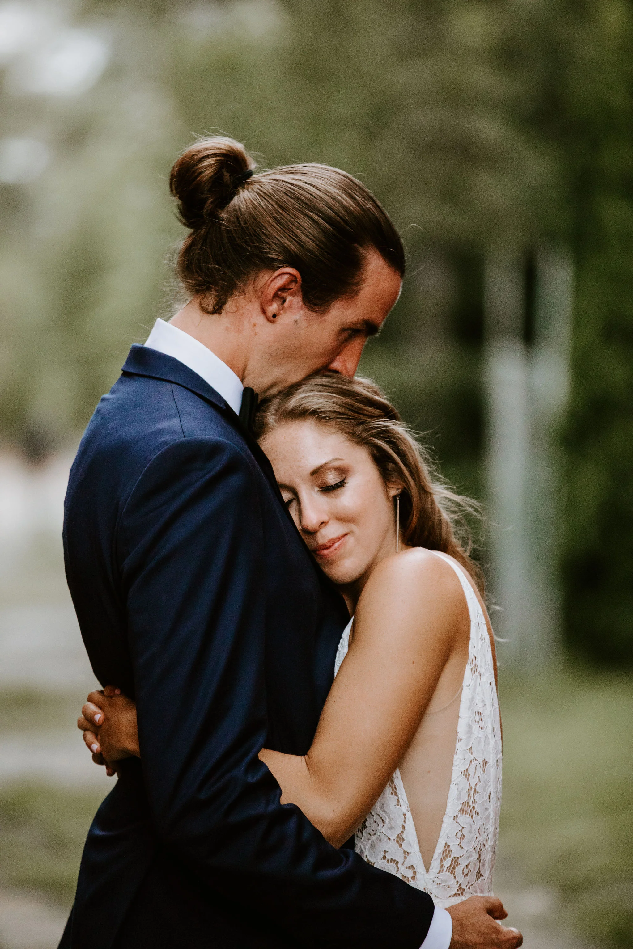DetroitIndustrialWedding_Geoff&LyndsiPhotography_Alex&Jen_Romantics72.jpg