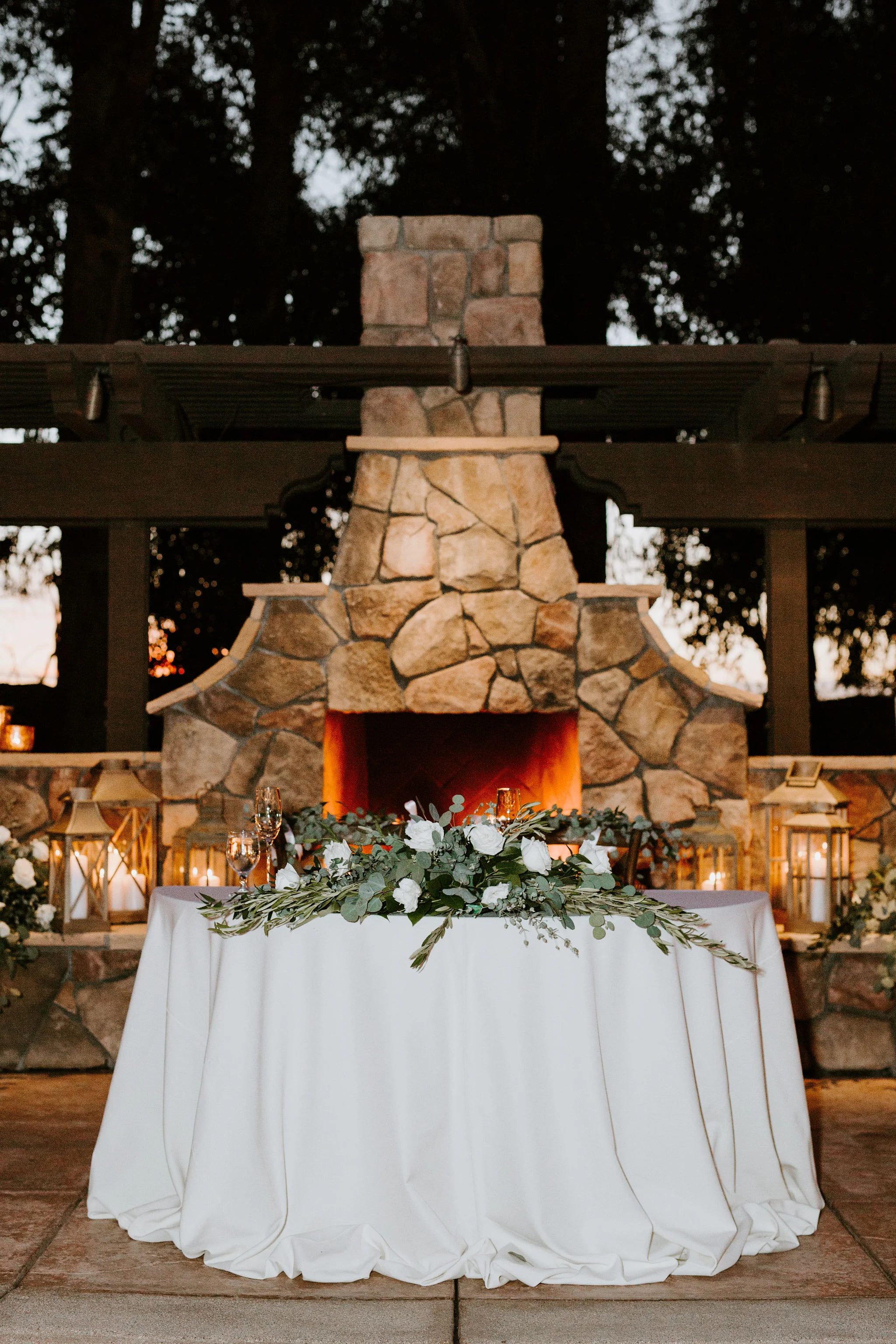 WalnutGroveWedding_Geoff&LyndsiPhotography_Casie&Matt_Reception8.jpg