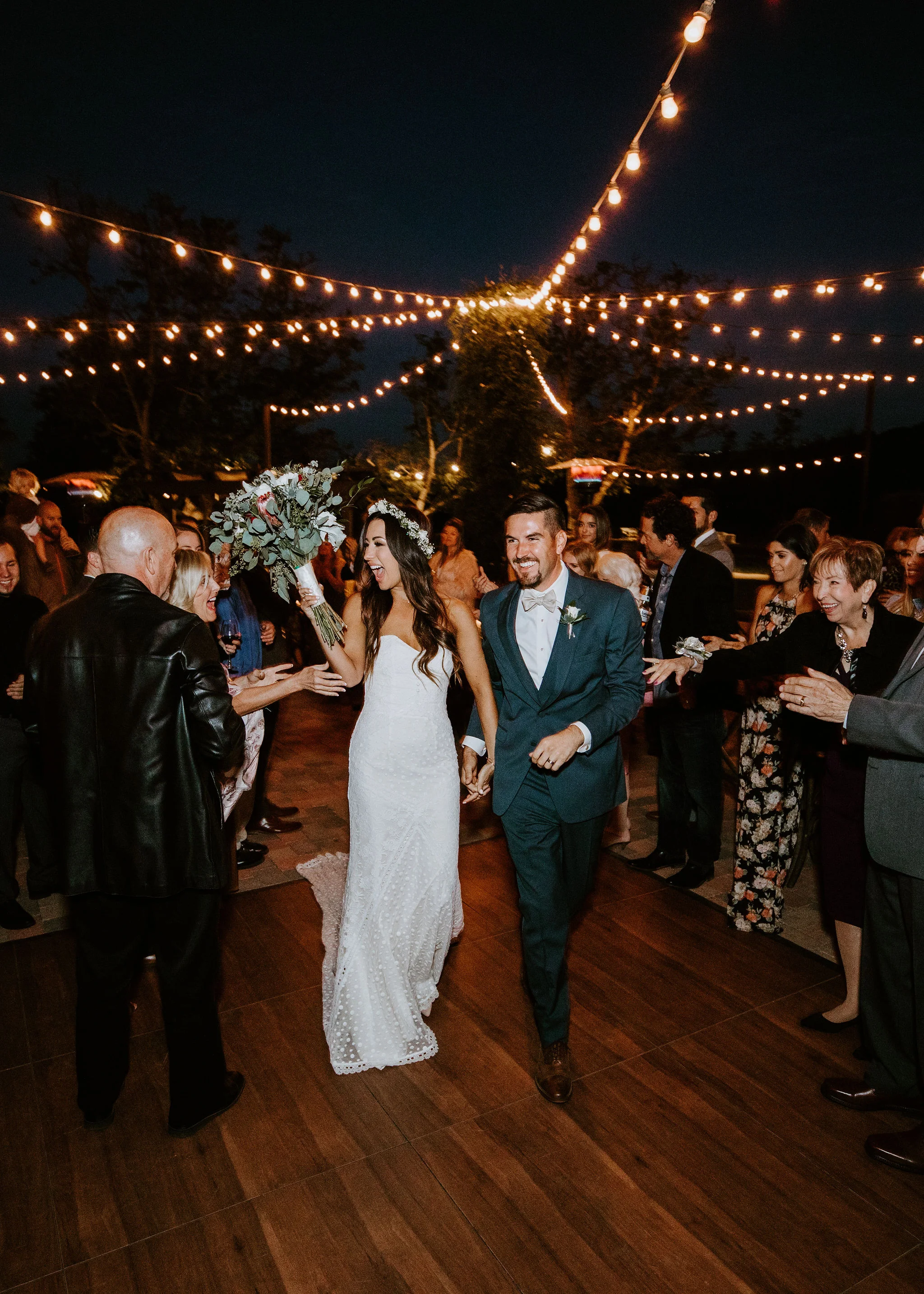 WalnutGroveWedding_Geoff&LyndsiPhotography_Casie&Matt_Reception30.jpg