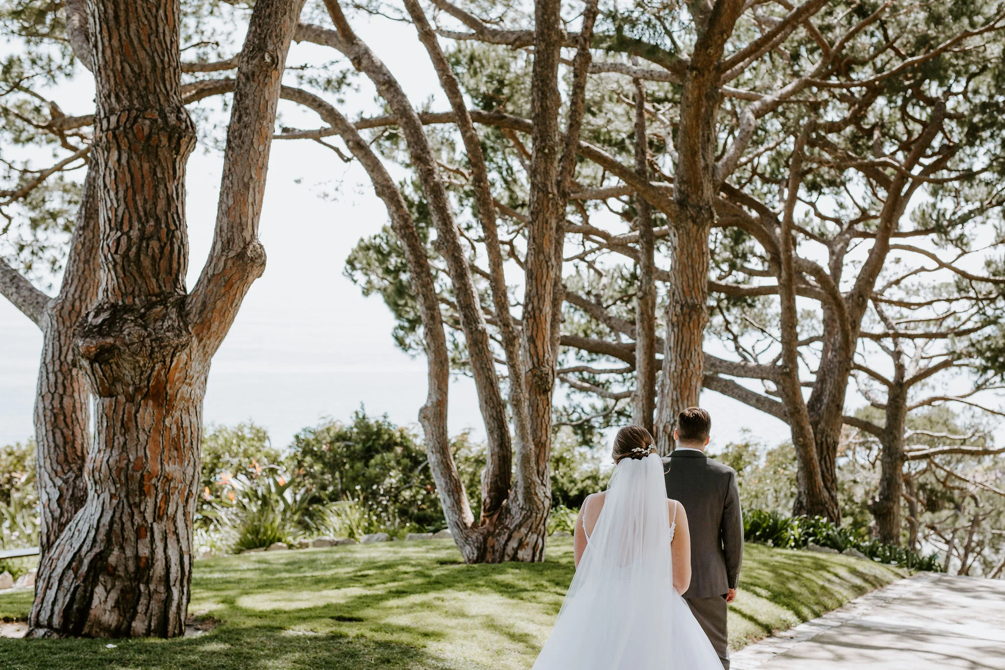 WayferersChaperWedding_Geoff&LyndsiPhotography_Hayley&Stephen_FirstLook5.jpg