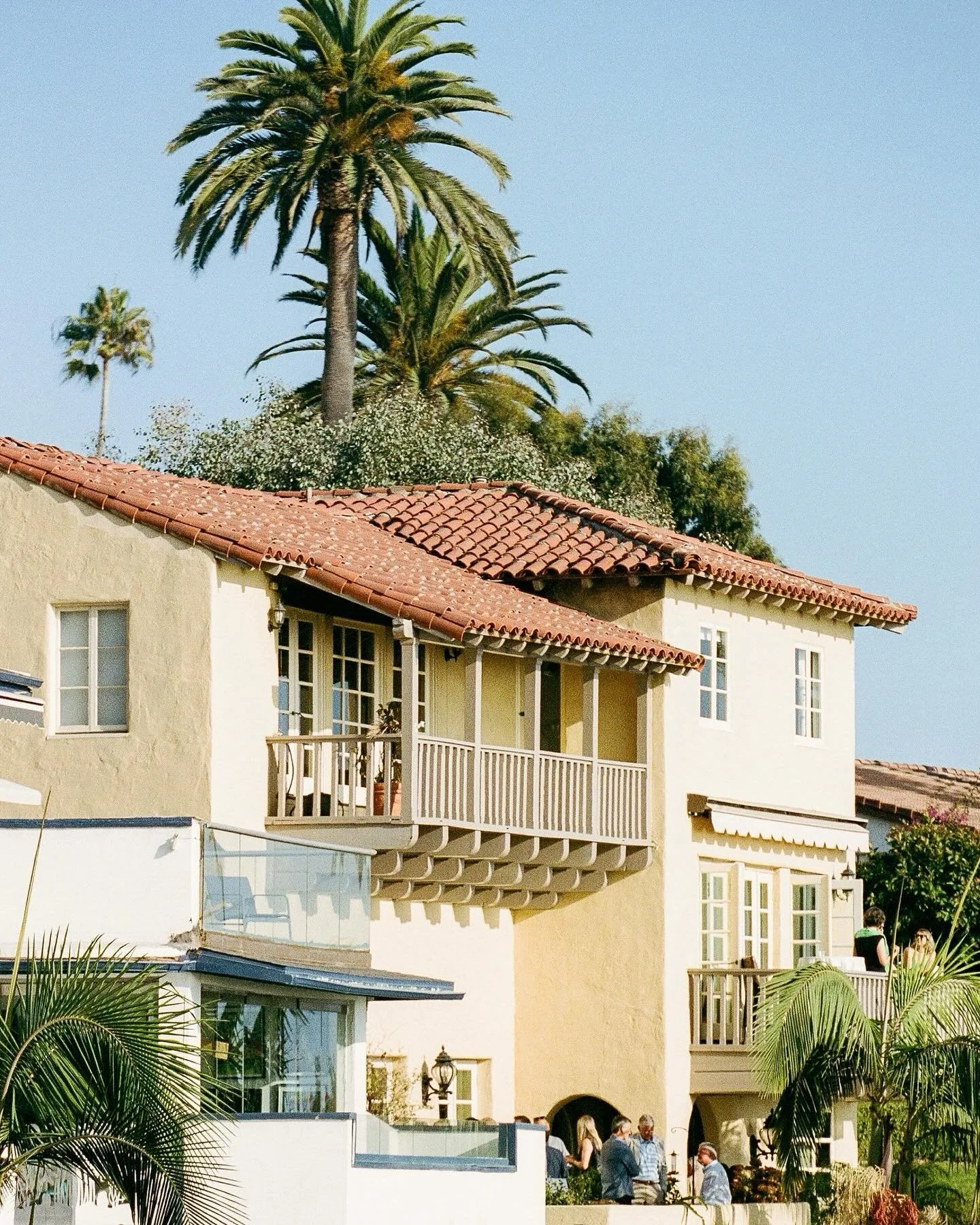 Can&rsquo;t let October go by without wishing Rachna &amp; John a very happy anniversary! On the last weekend of October one year ago, we had the privilege of shooting three days of celebrations for these two: a henna party, a welcome party at their 