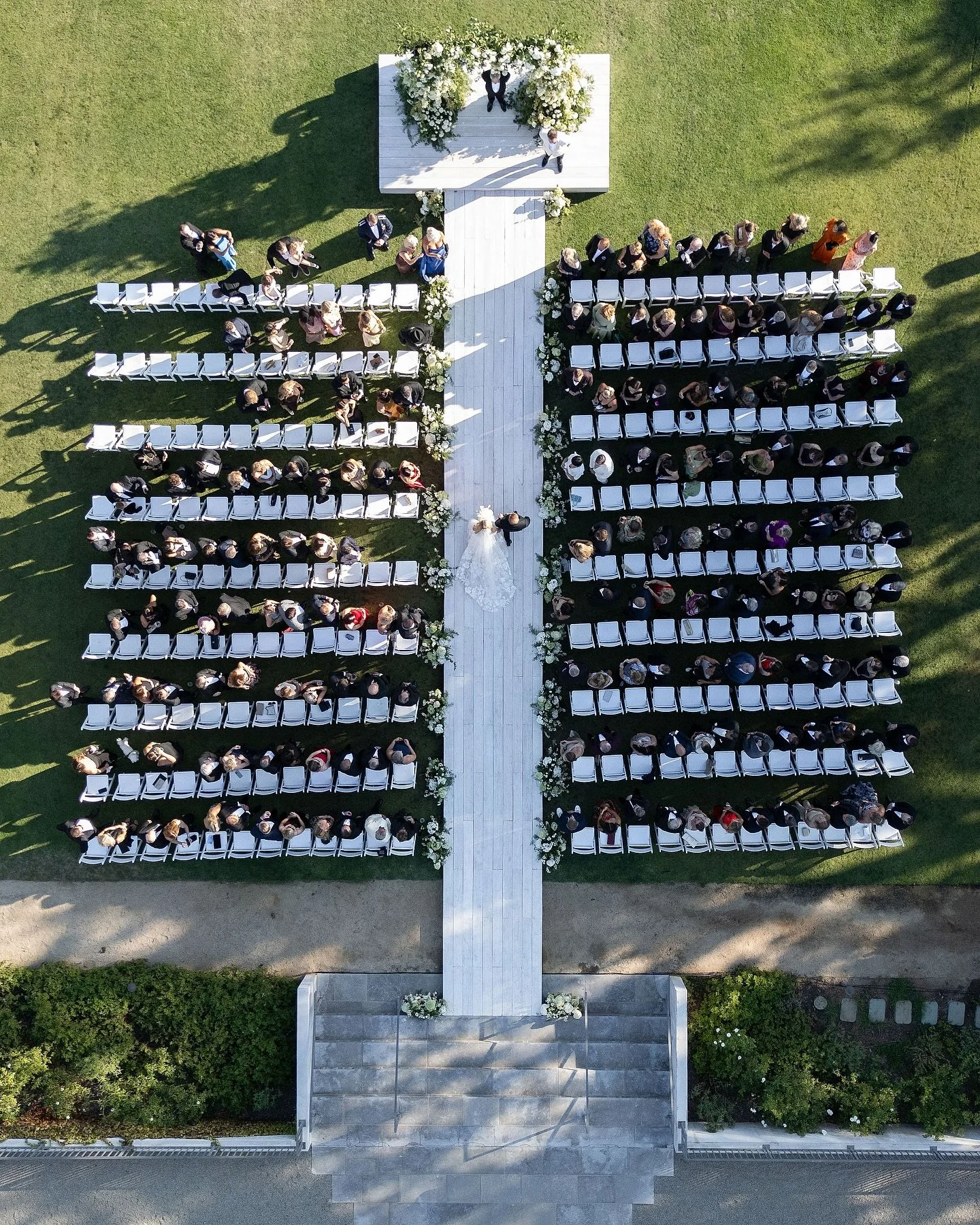 So many highlights from 2025 and this weekend in Ojai with Haddie &amp; Rob was one of them ✨ 

Venue: @ojaivalleyinn 
Planning &amp; Design: @refinedsocialevents 
Photography: @geoffandlyndsi 
Florals: @ojalafloral 
Beauty: @tatiana__irving 
Rentals