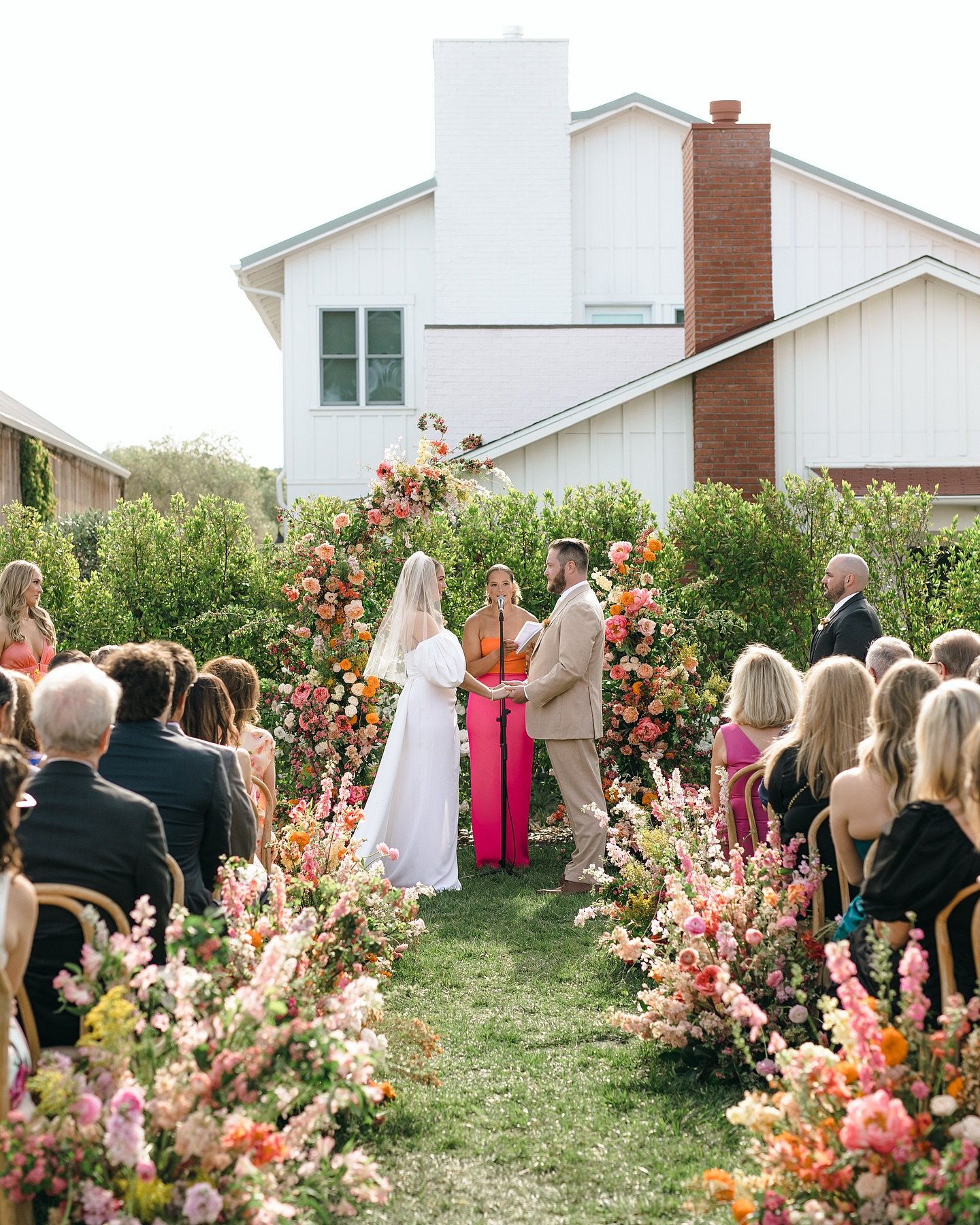 One of our favorite days in Los Olivos with Taylor &amp; Ryan 💖🌸 forever coming back to this color palette and entire dream weekend for these two!! 

Venue: @matteistavernauberge 
Planning: @janealexandraevents @crystal.janealexandraevents 
Photogr