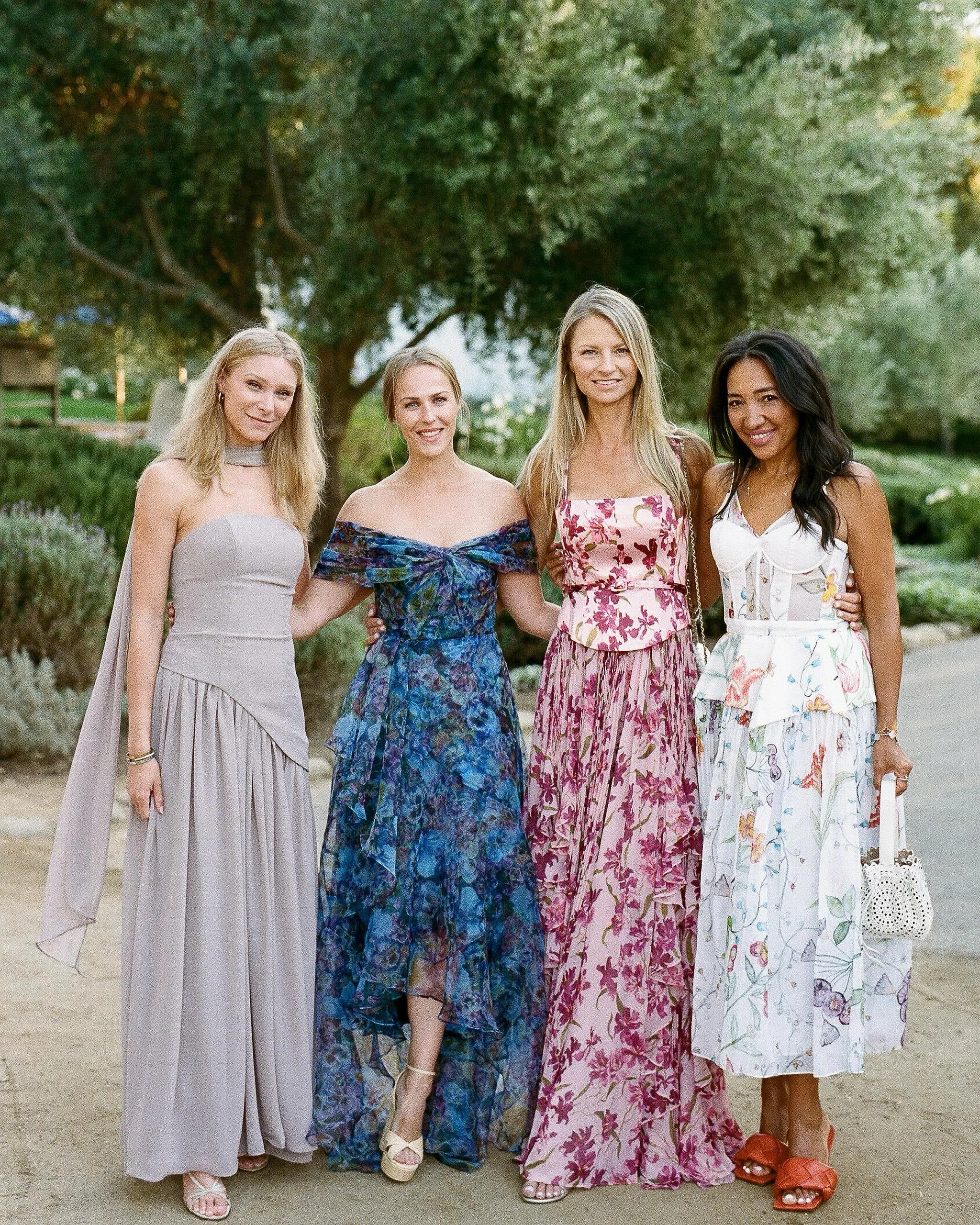 Welcome party magic at @ojaivalleyinn 💕🎞️

Planning &amp; Design: @refinedsocialevents 
Photography: @geoffandlyndsi 
Florals: @ojalafloral 
Beauty: @tatiana__irving 
Ring: @mimisojewelry 
Rentals: @brighteventrentals 
Linens: @nuagedesignsinc