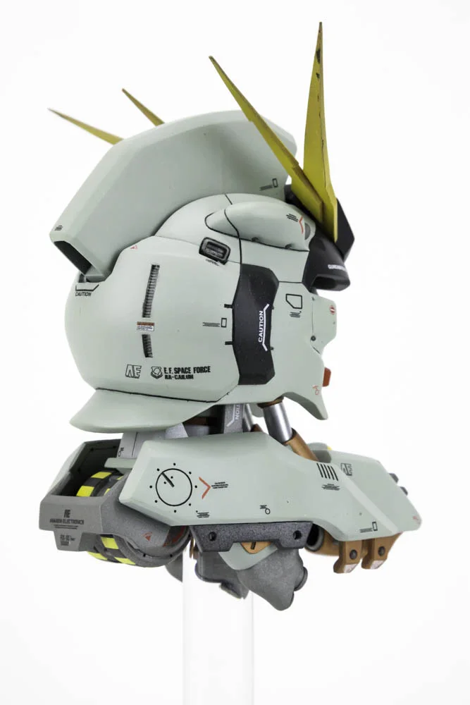 Nu Gundam Head - 006.jpg