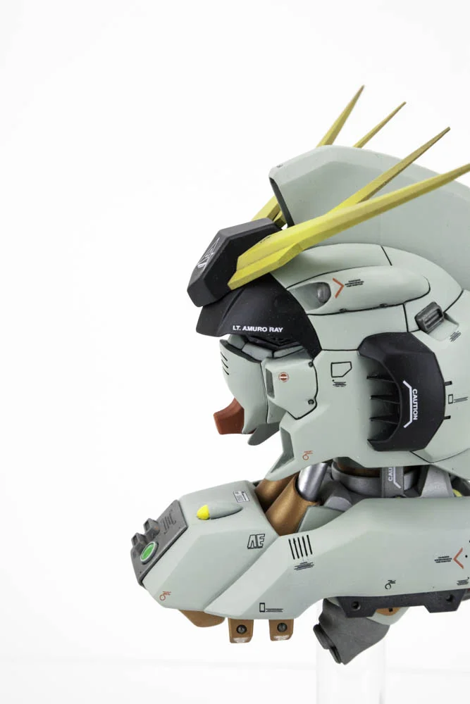 Nu Gundam Head - 012.jpg