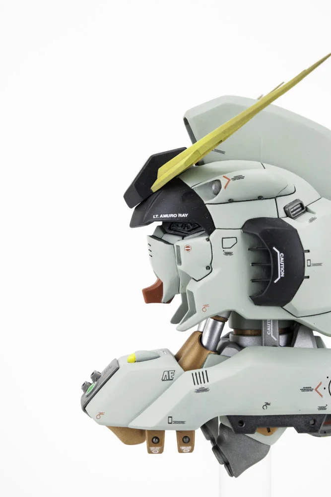 Nu Gundam Head - 013.jpg