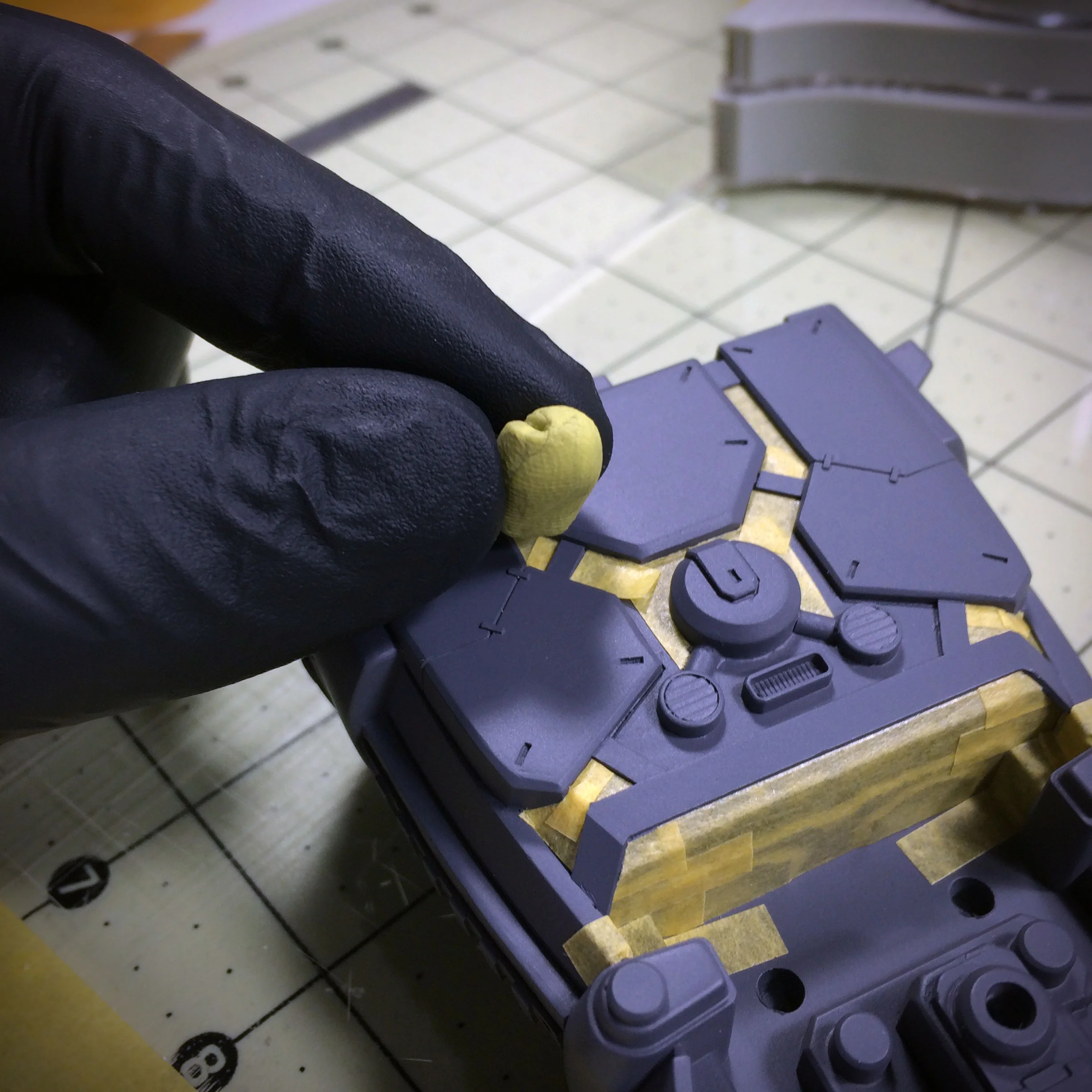 Sticky-Tack-03.jpg