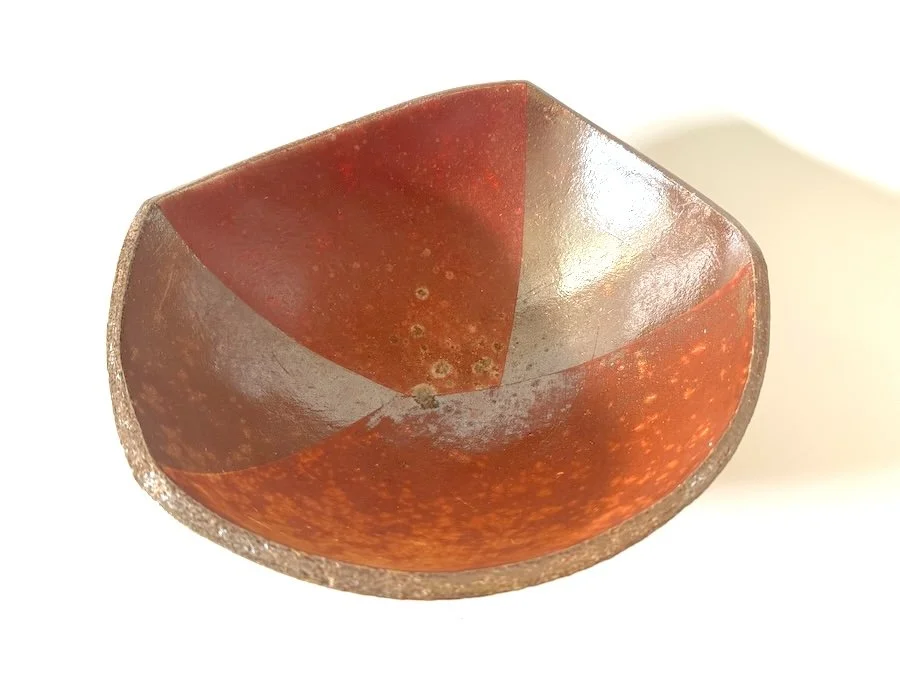 Red large shift bowl.JPG