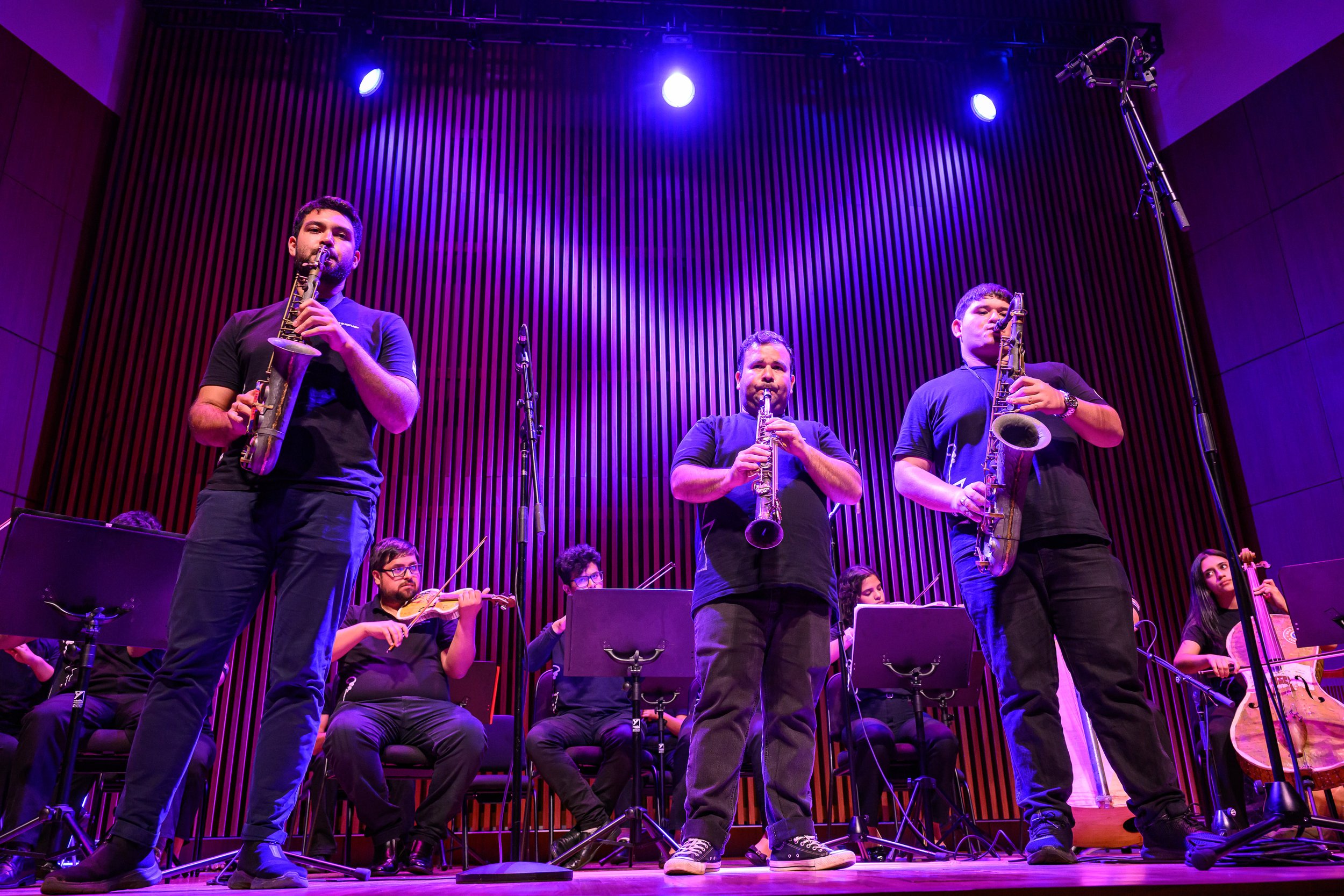 Recycled Orchestra - Alnoor Meralli 26.jpg