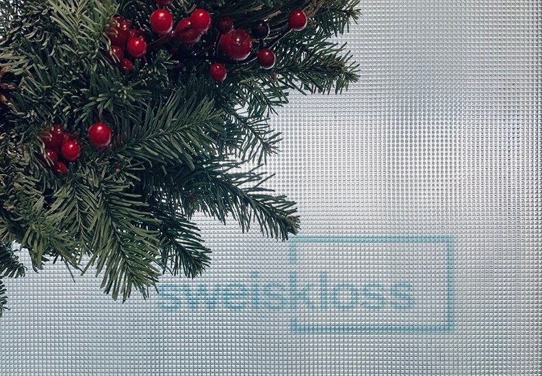 Header_SK Holiday Door_Cool.jpeg