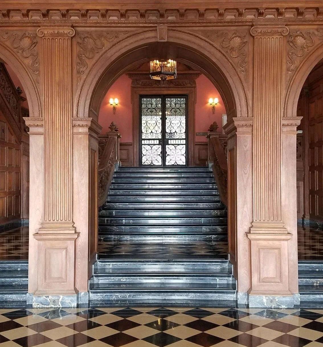 One Long and Impressive Filmography Belongs to…a Mansion?