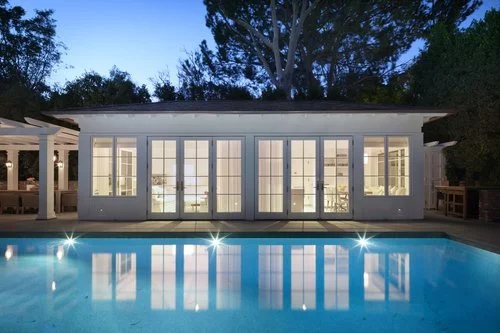 Spotlight of the Month: Celebrating the Summer Solstice with a Stylish Splash 