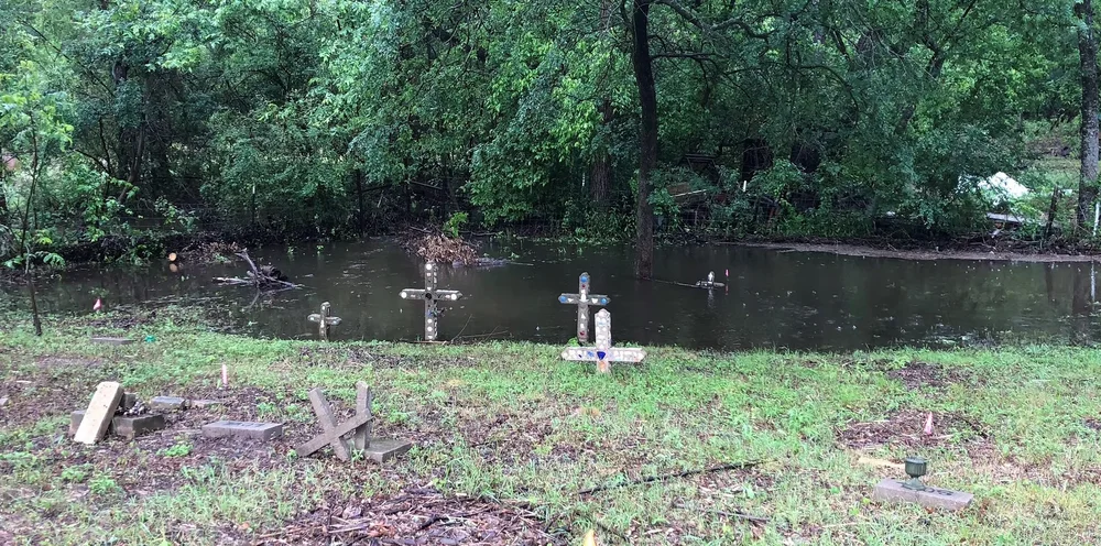 Elgin Mexican Cemetery, Photo courtesy of latinoheritage.us