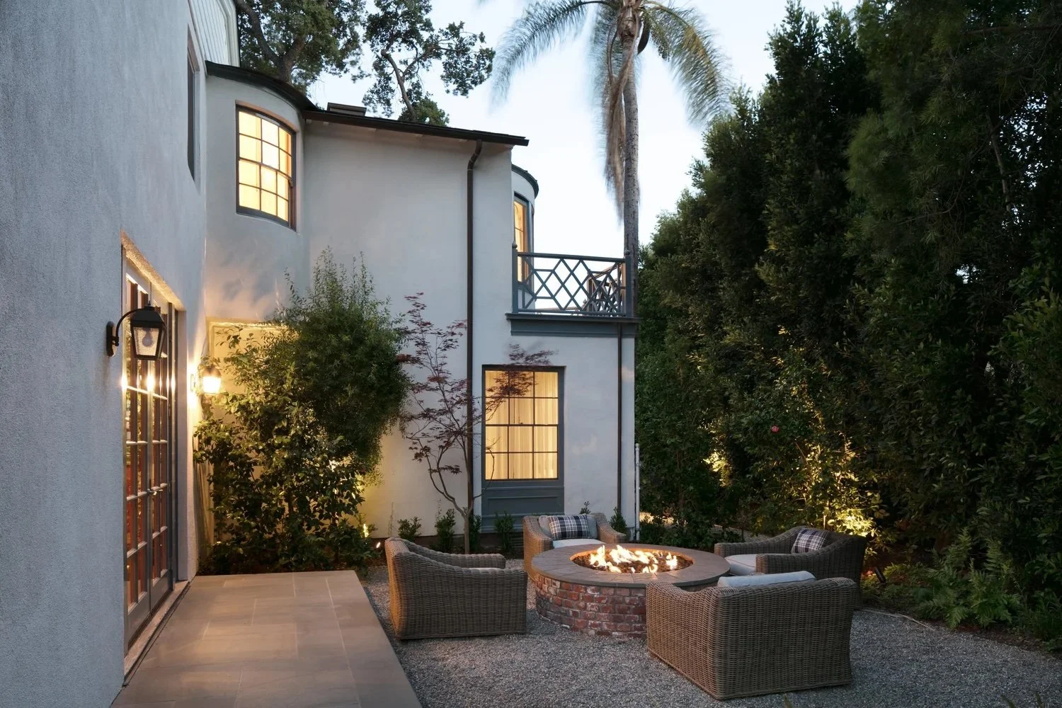 Spotlight of the Month: A Cozy Firepit