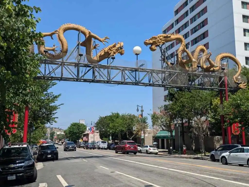 Photo by John Perry, via transitlosangeles.com