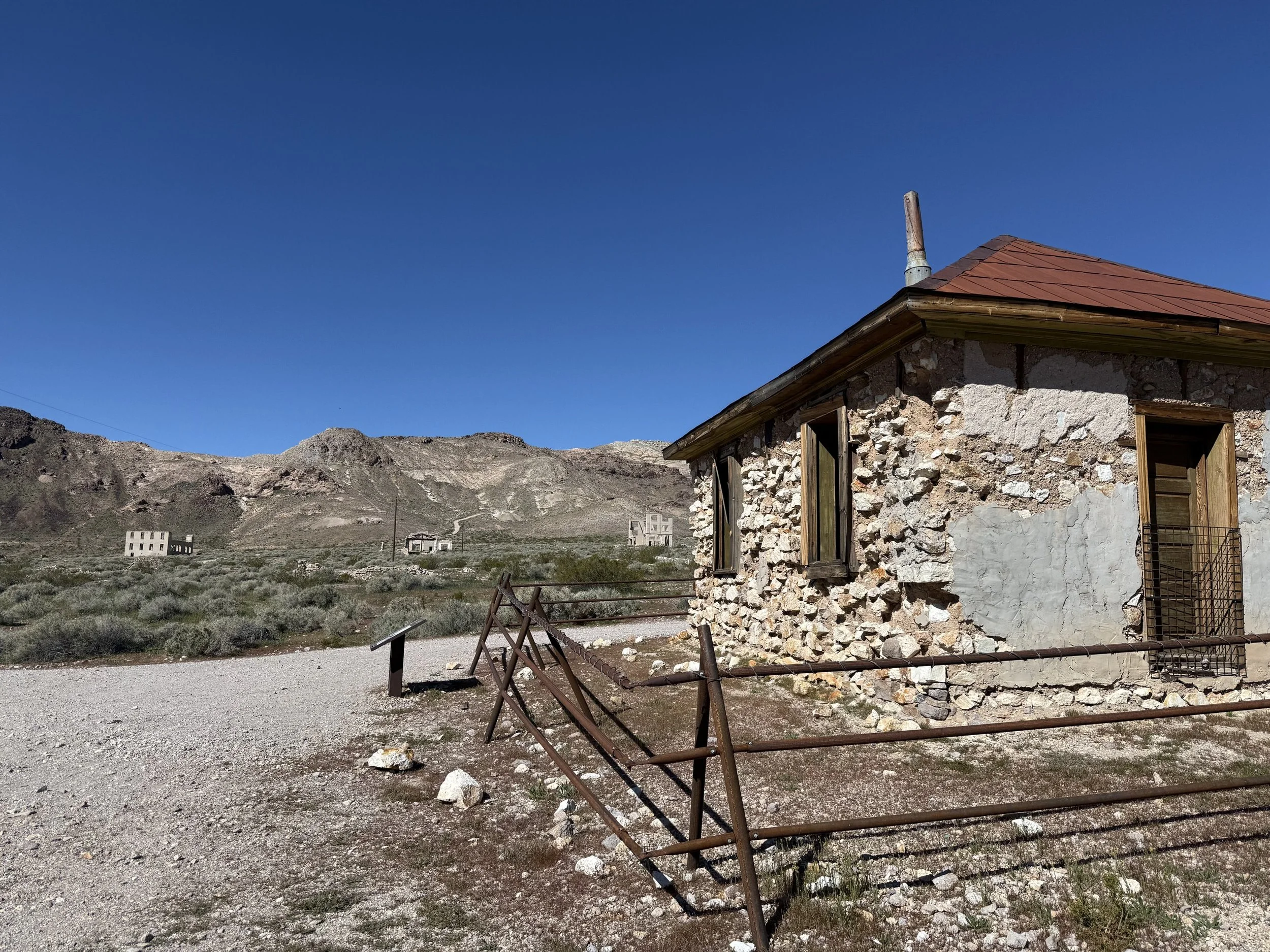 Images courtesy of J. Handy