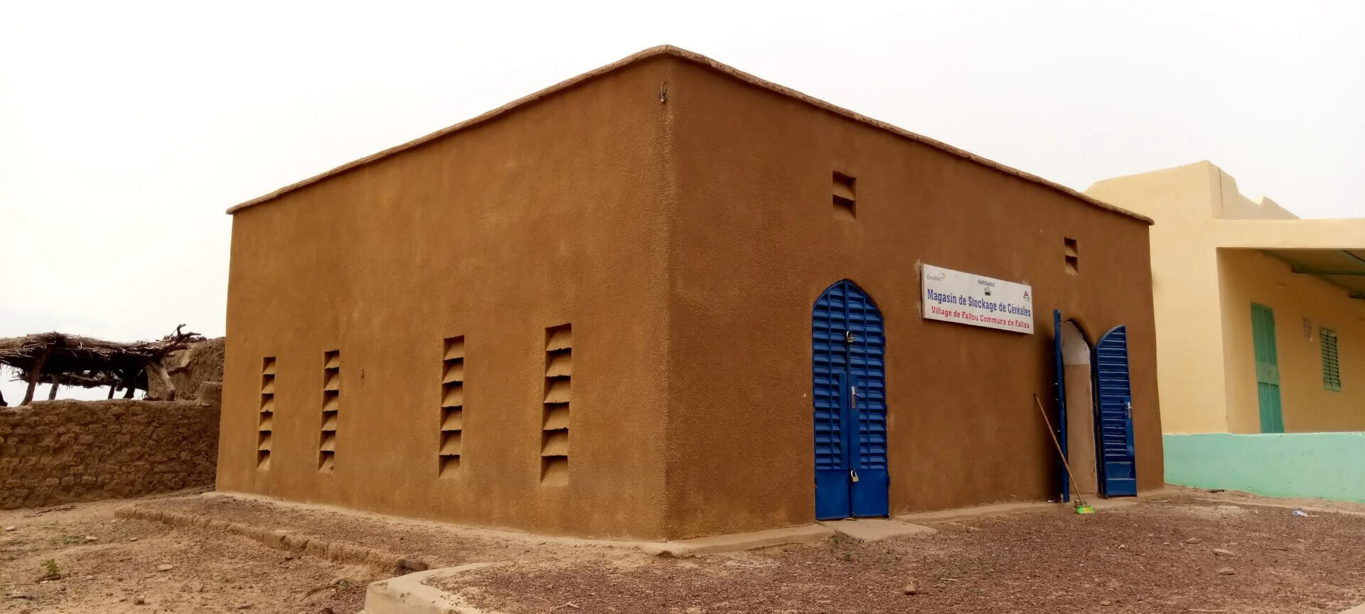 Images courtesy of lavoutenubienne.org