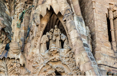 Nativity Façade, courtesy of Barcelona-tickets.com