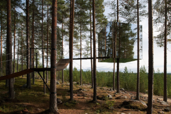 Photos by Åke E:son Lindman, courtesy of thamvidegard.se