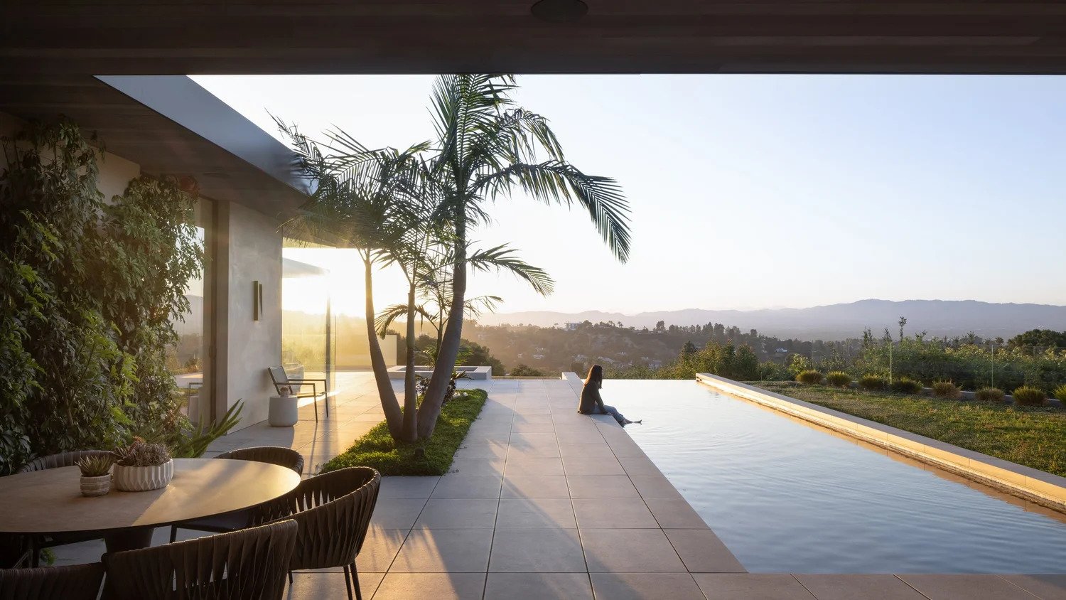 Spotlight of the Month: “To Infinity [Pool] and Beyond!”  