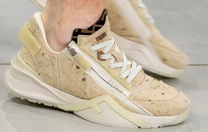 kengo sneaker 2.png
