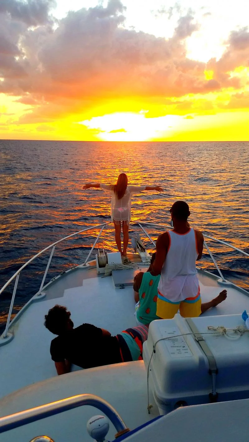 Private_Sunset_Cruise.24894000_std.jpg