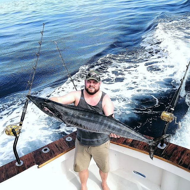 Great day of fishing. 2 for 4 on wahoo. Bunch of tunas, beautiful weather great group, and I think the wahoo that got the nice skip jack we ended up getting based off the forensics (see photos). .
.
. #ruthlessroatancharters #wahoofishing #tunafishin