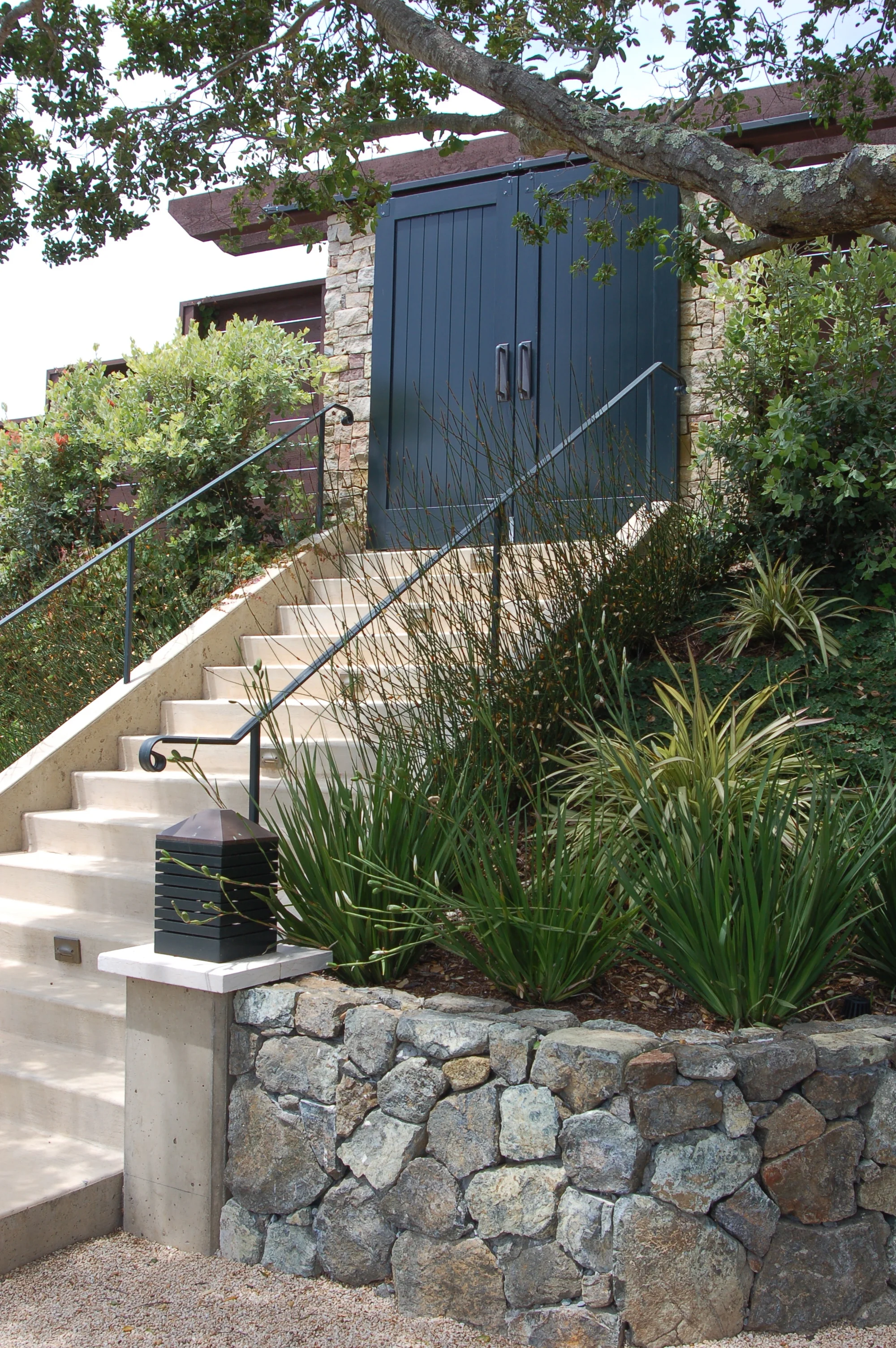 ENTRY STEPS.jpg