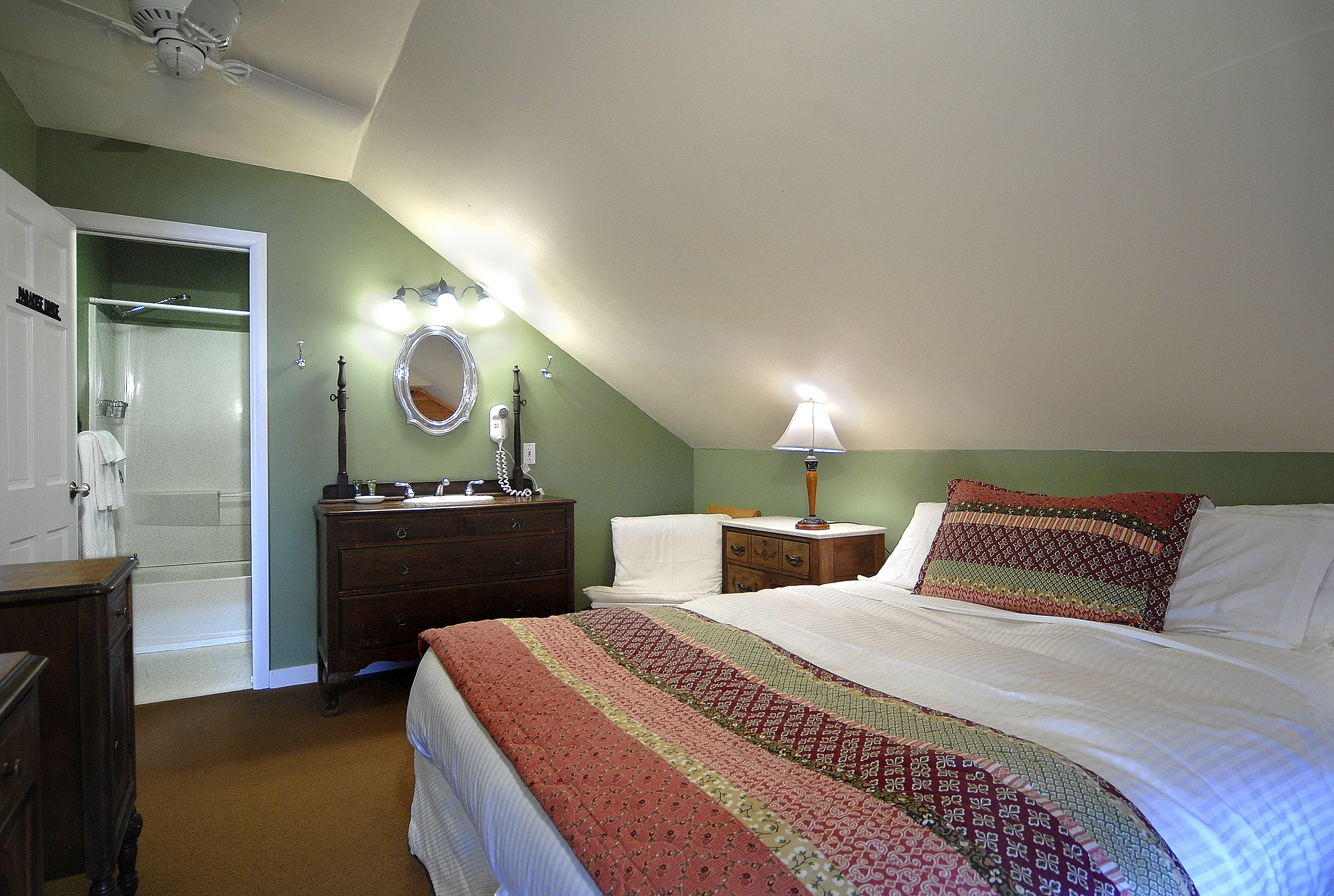PurpleMtn_24 paradise divide room.jpg
