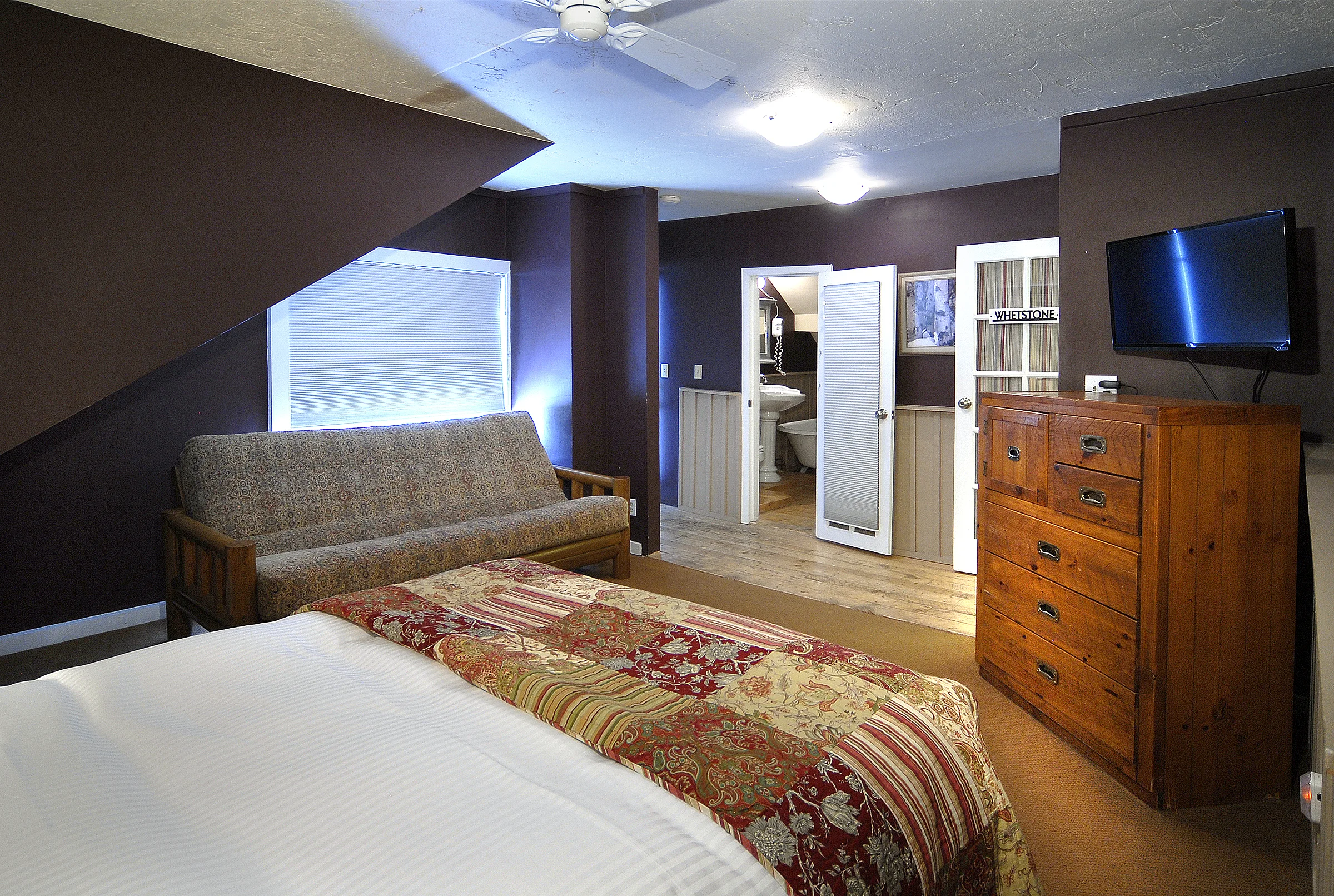 PurpleMtn_14 whetstone room.jpg