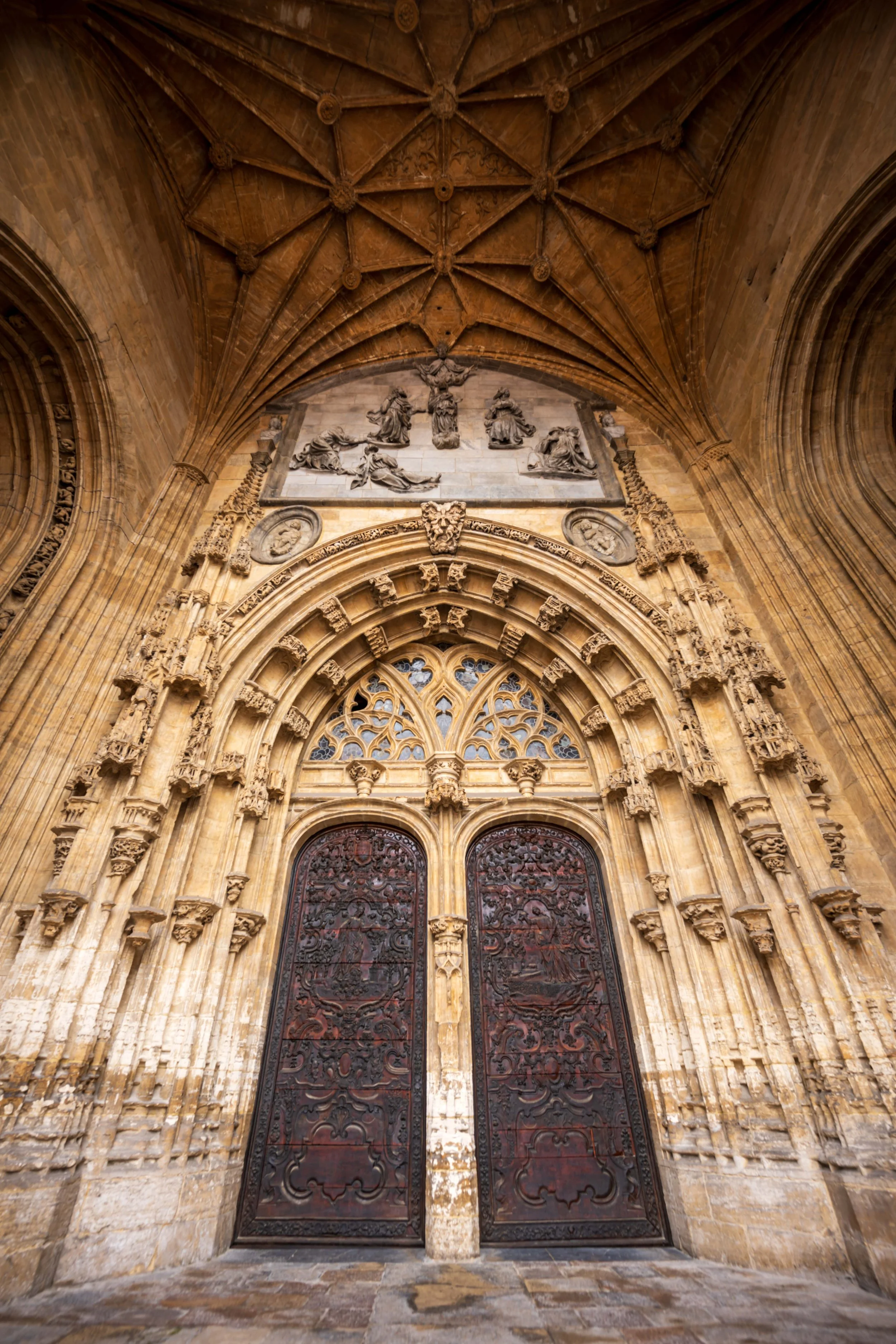 2024_Spain_Church-32.jpg