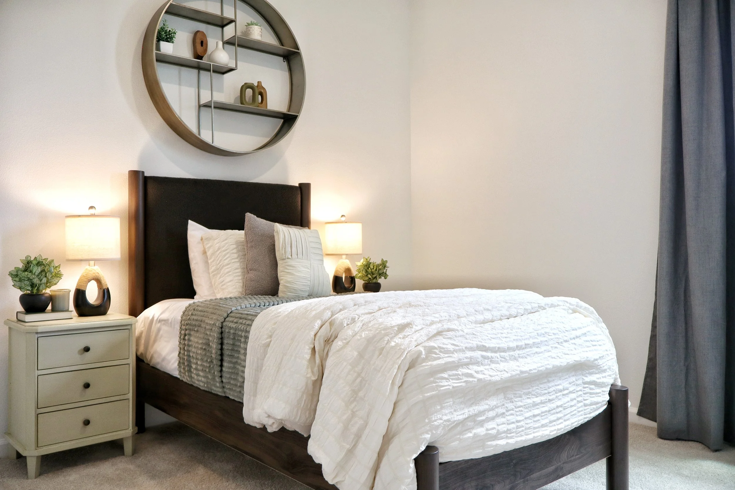 Bedroom 1- 1.1.jpg