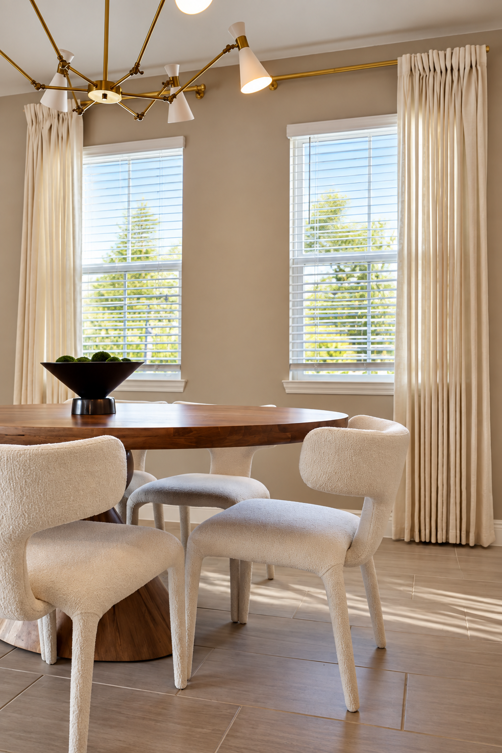 Dining Room- Model Home Merchandising Davenport.png