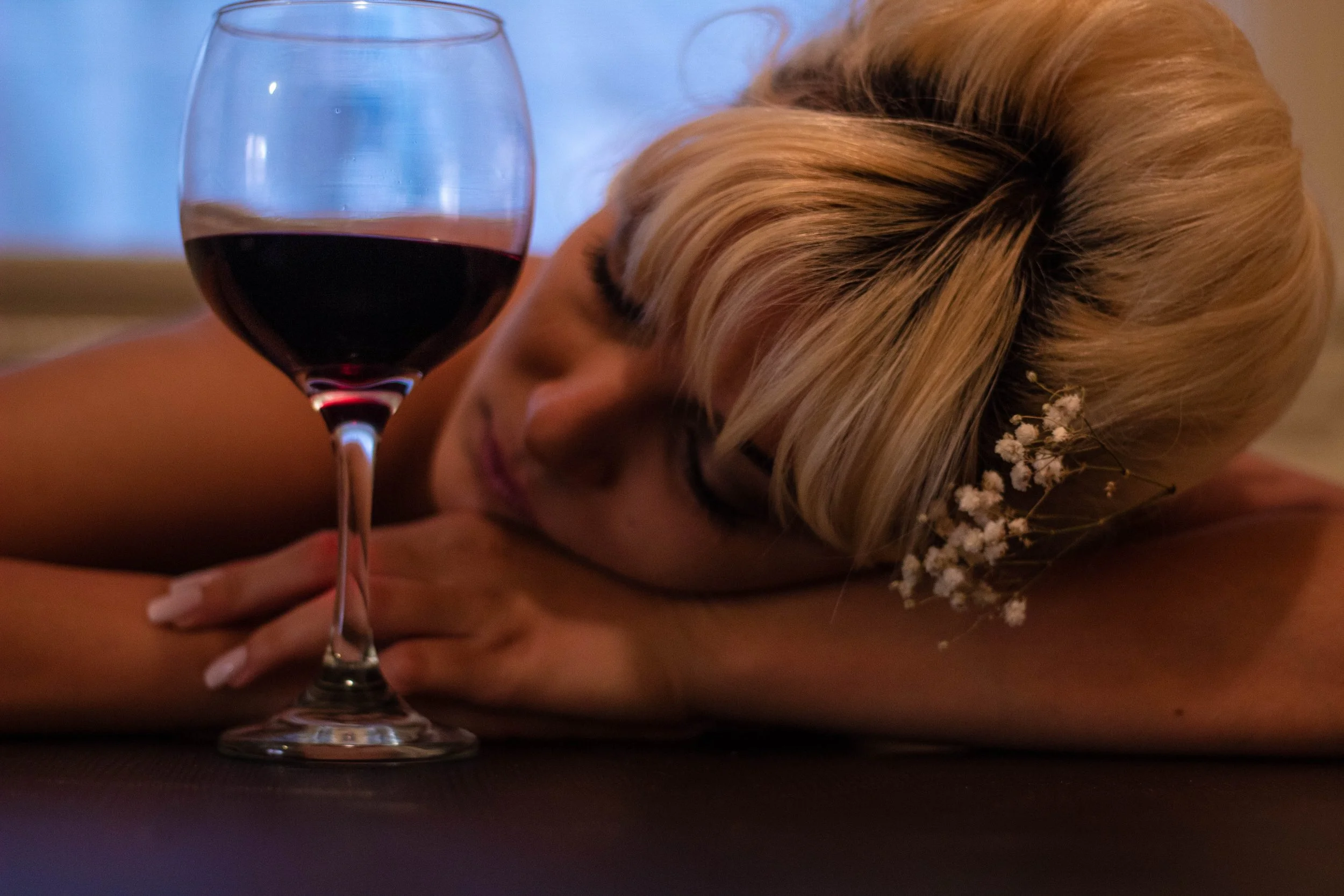 alcohol-drink-elegant-1287549.jpg