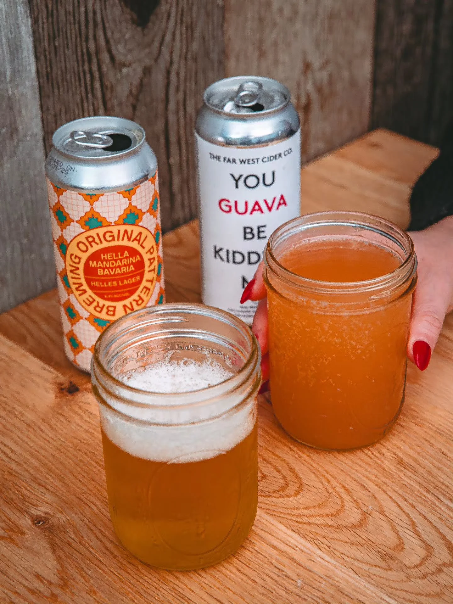 The week after the holidays feeling long? We&rsquo;ve got a pour for that. 🍻

Order ahead by clicking the link in our bio today! 🔗 #bluebarngourmet

⁣
⁣
⁣
⁣
⁣
#sfeats #sfrestaurants #letseatsf #thisissf