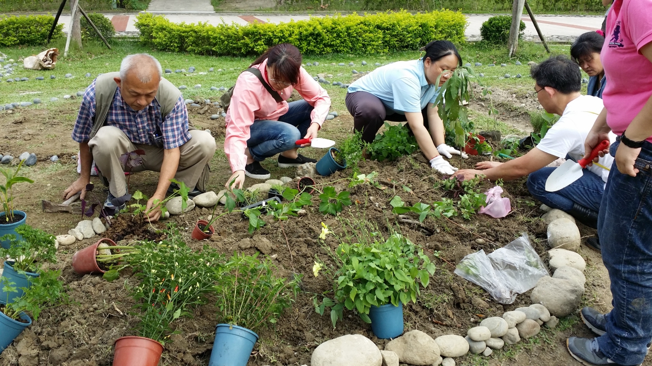 agri-104-1-都會公園中的樸門綠生活-2.jpg