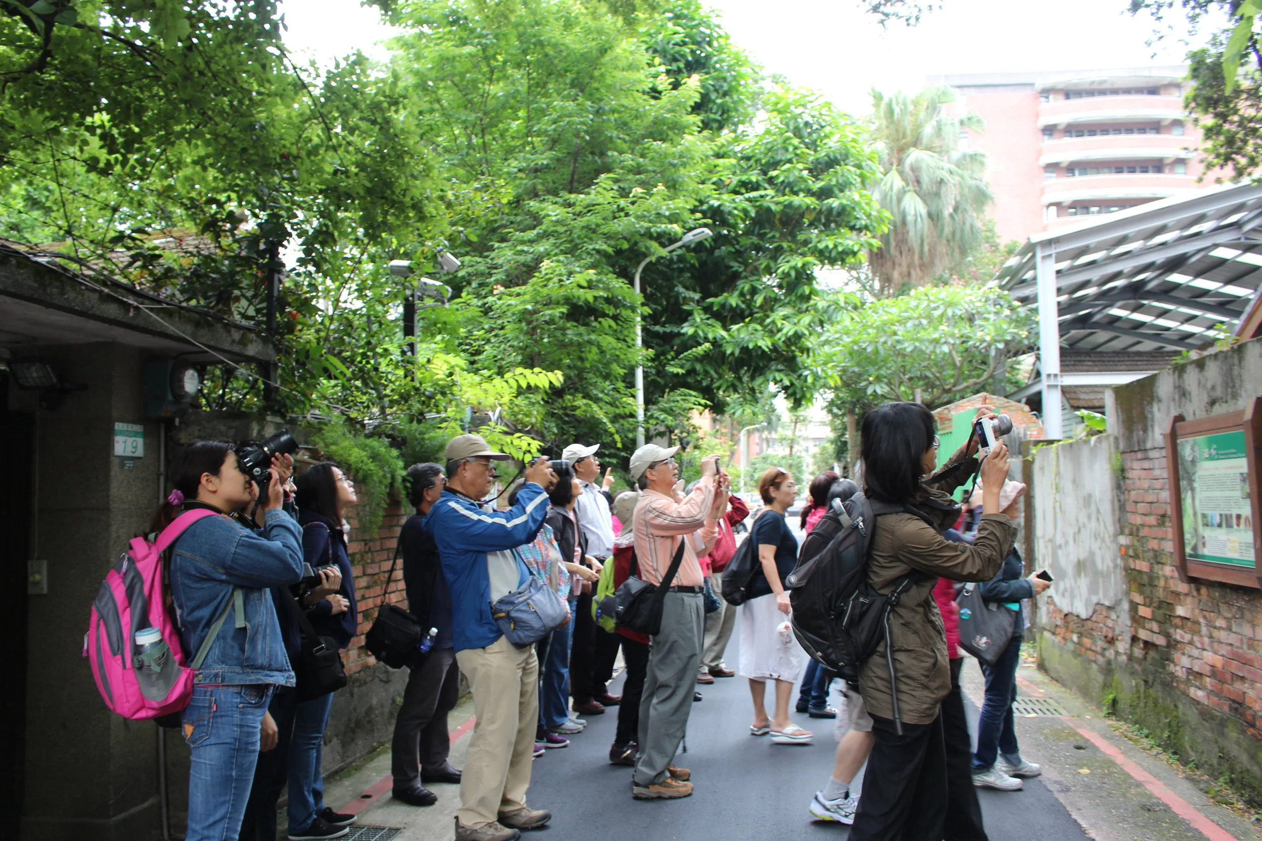 旅者攝影－運用數位暗房再現眼中的客家文化